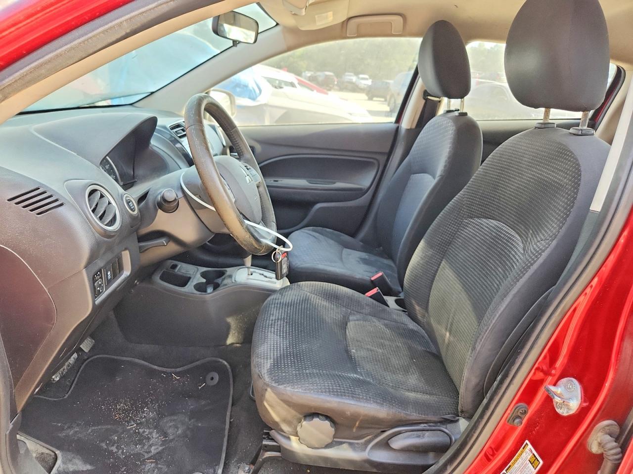 2015 Mitsubishi Mirage Es Red vin: ML32A4HJ8FH052340