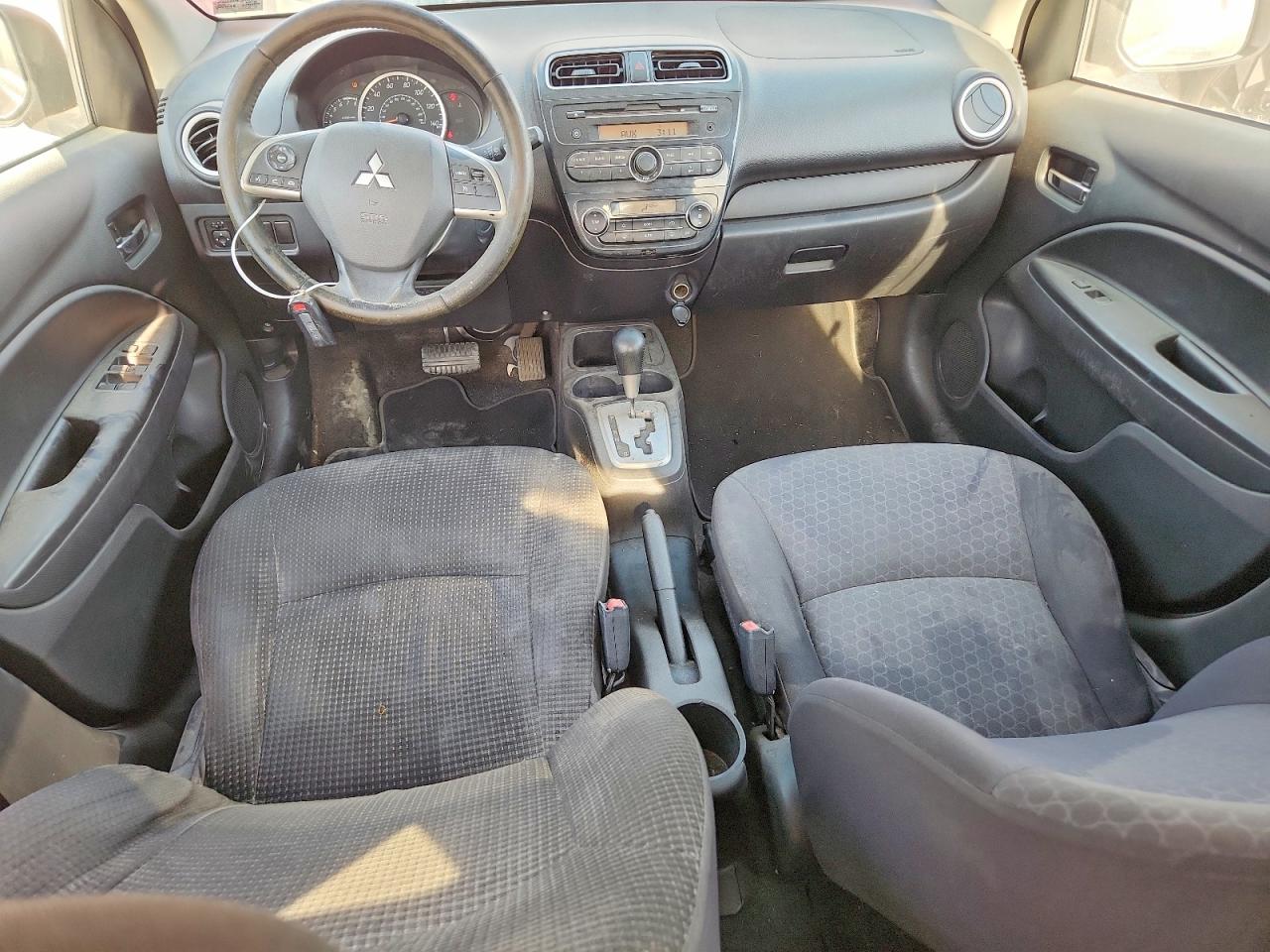 2015 Mitsubishi Mirage Es Red vin: ML32A4HJ8FH052340