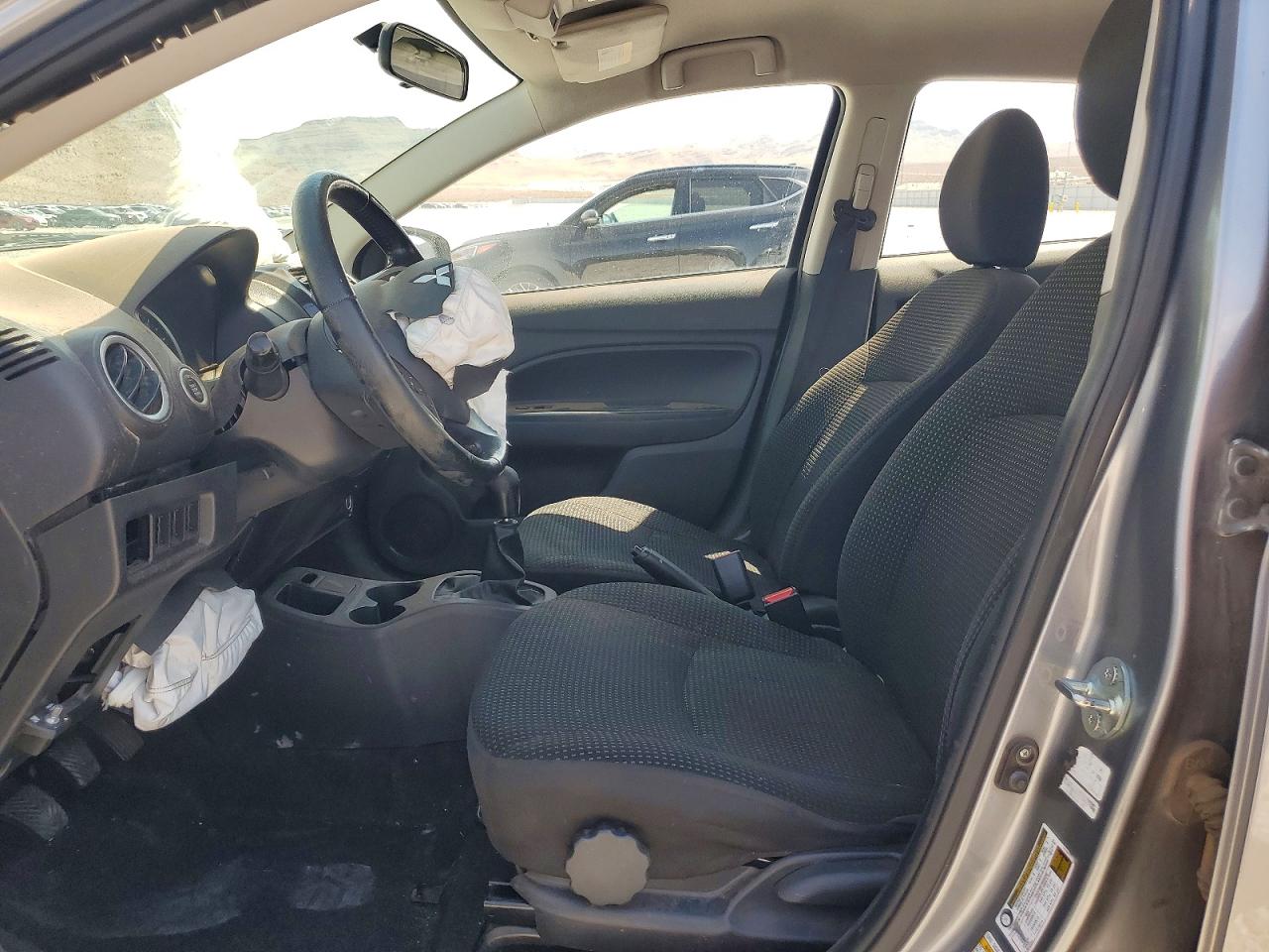 2015 Mitsubishi Mirage Es Серебряный vin: ML32A4HJ8FH052709