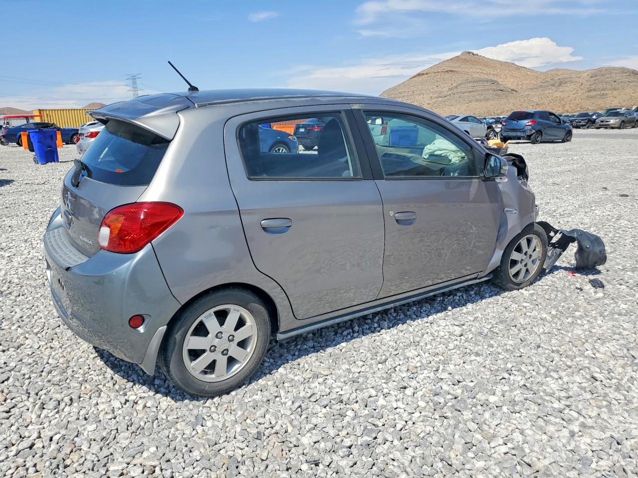 2015 Mitsubishi Mirage Es Серебряный vin: ML32A4HJ8FH052709
