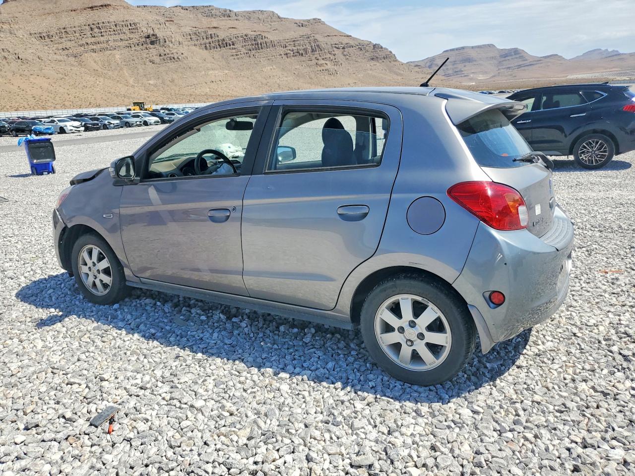 2015 Mitsubishi Mirage Es Серебряный vin: ML32A4HJ8FH052709