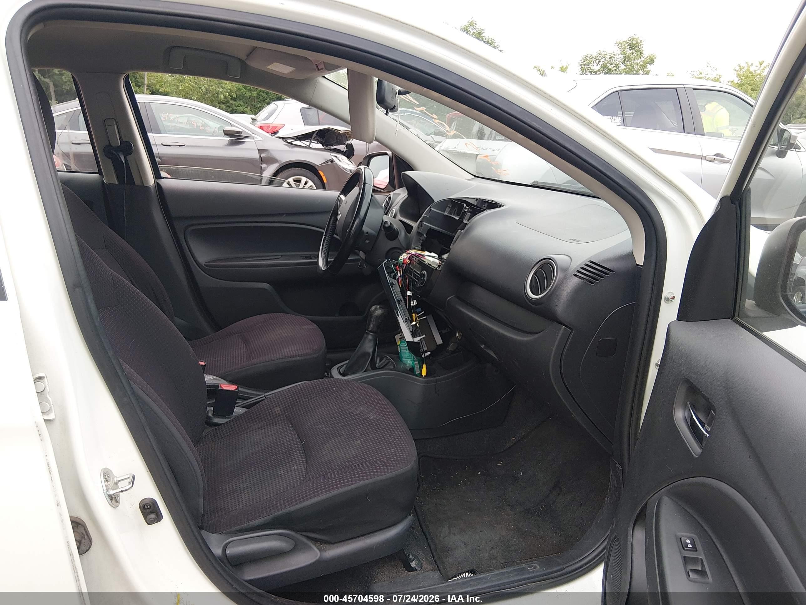 2014 Mitsubishi Mirage Es White vin: ML32A4HJXEH016387