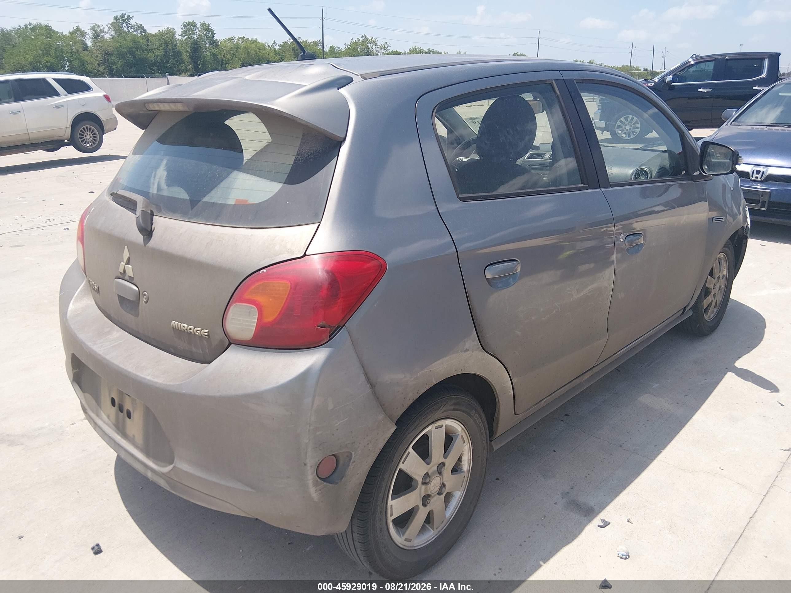 2015 Mitsubishi Mirage Es Серебряный vin: ML32A4HJXFH035362
