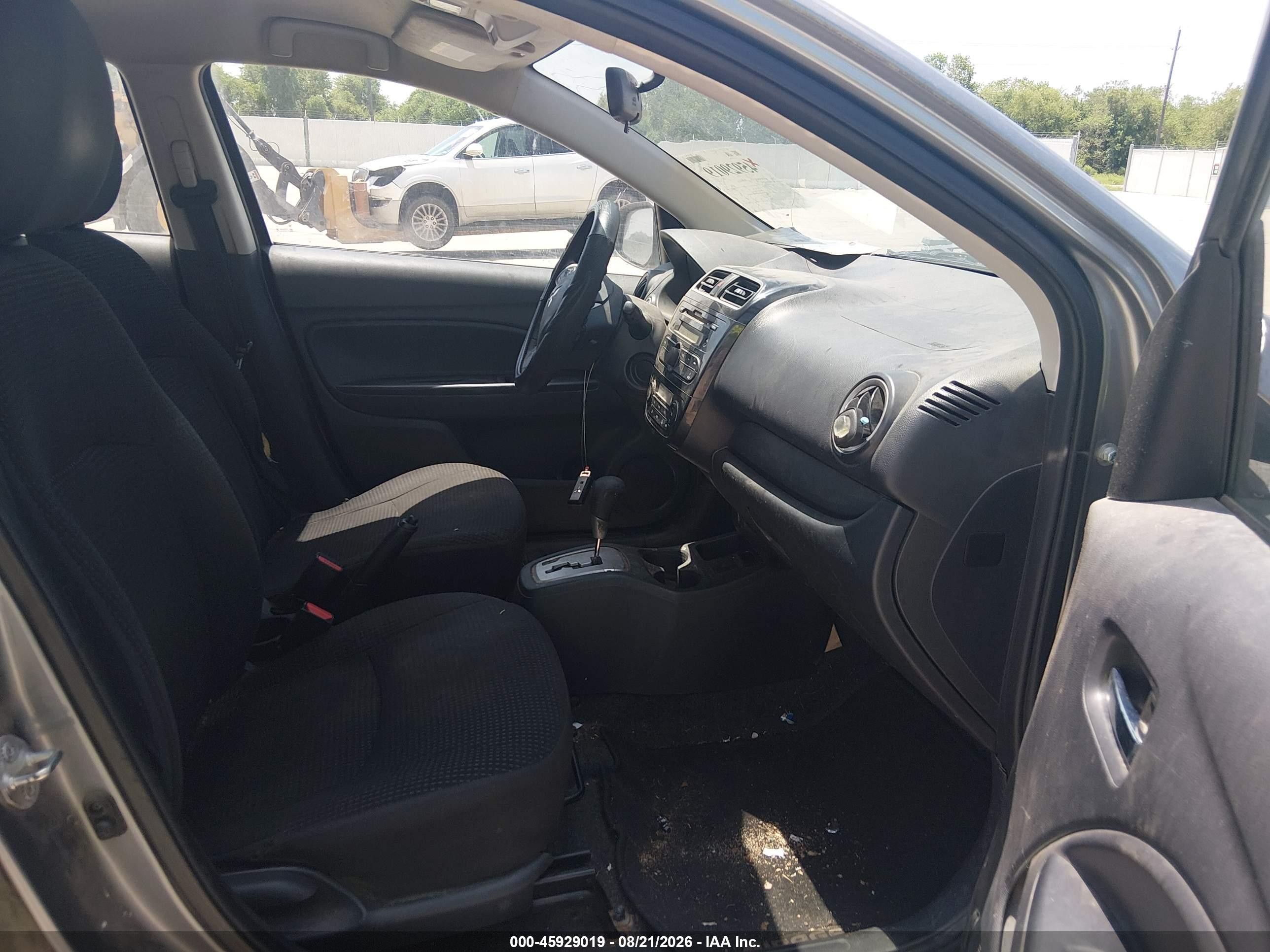 2015 Mitsubishi Mirage Es Серебряный vin: ML32A4HJXFH035362
