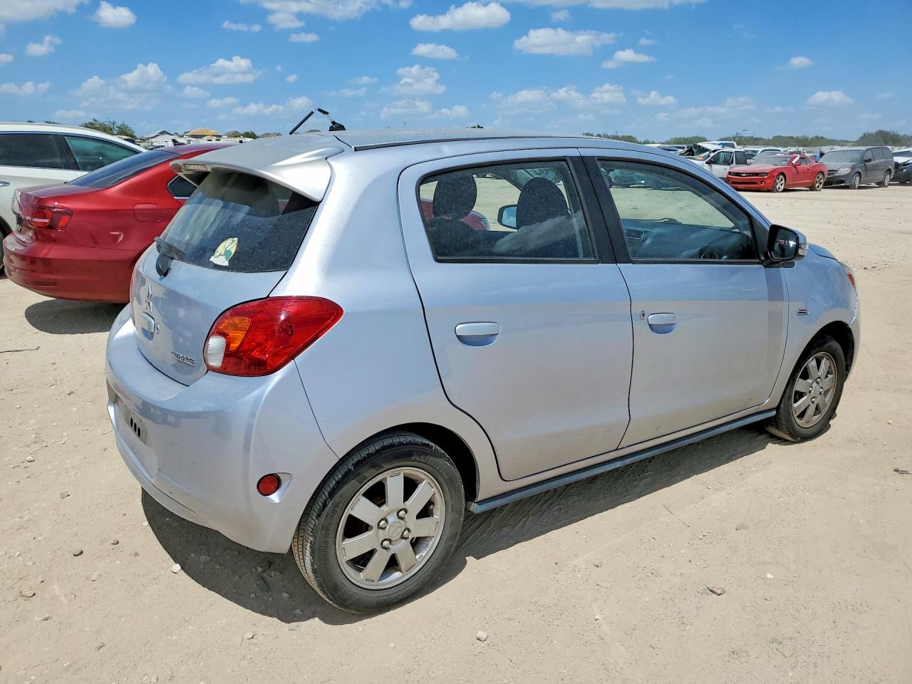 2015 Mitsubishi Mirage Es Silver vin: ML32A4HJXFH059774