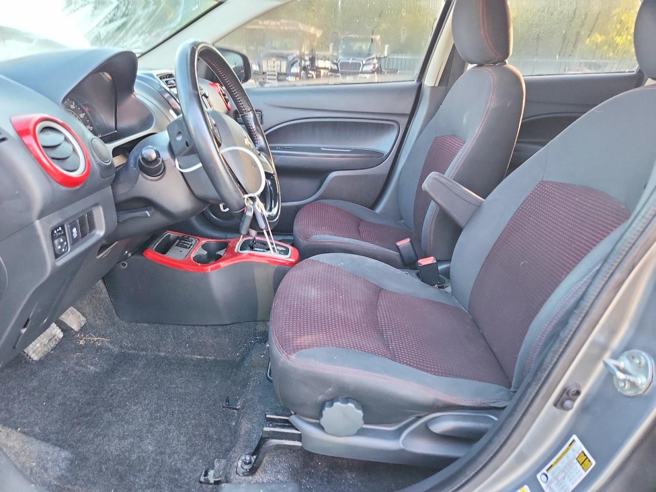 2019 Mitsubishi Mirage Le Gray vin: ML32A5HJ7KH015084