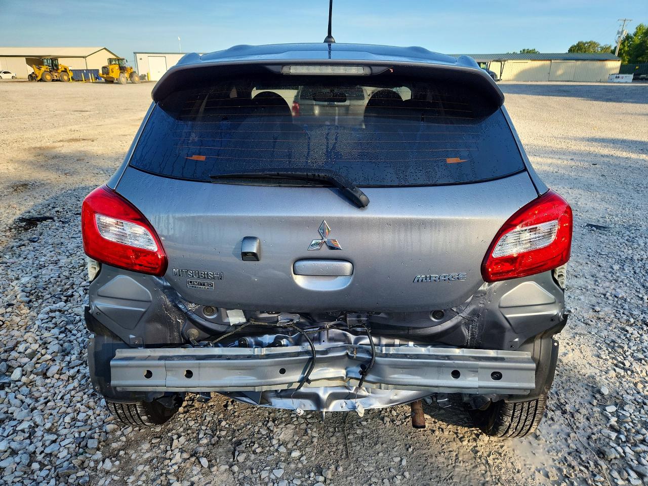 2019 Mitsubishi Mirage Le Gray vin: ML32A5HJ7KH015084
