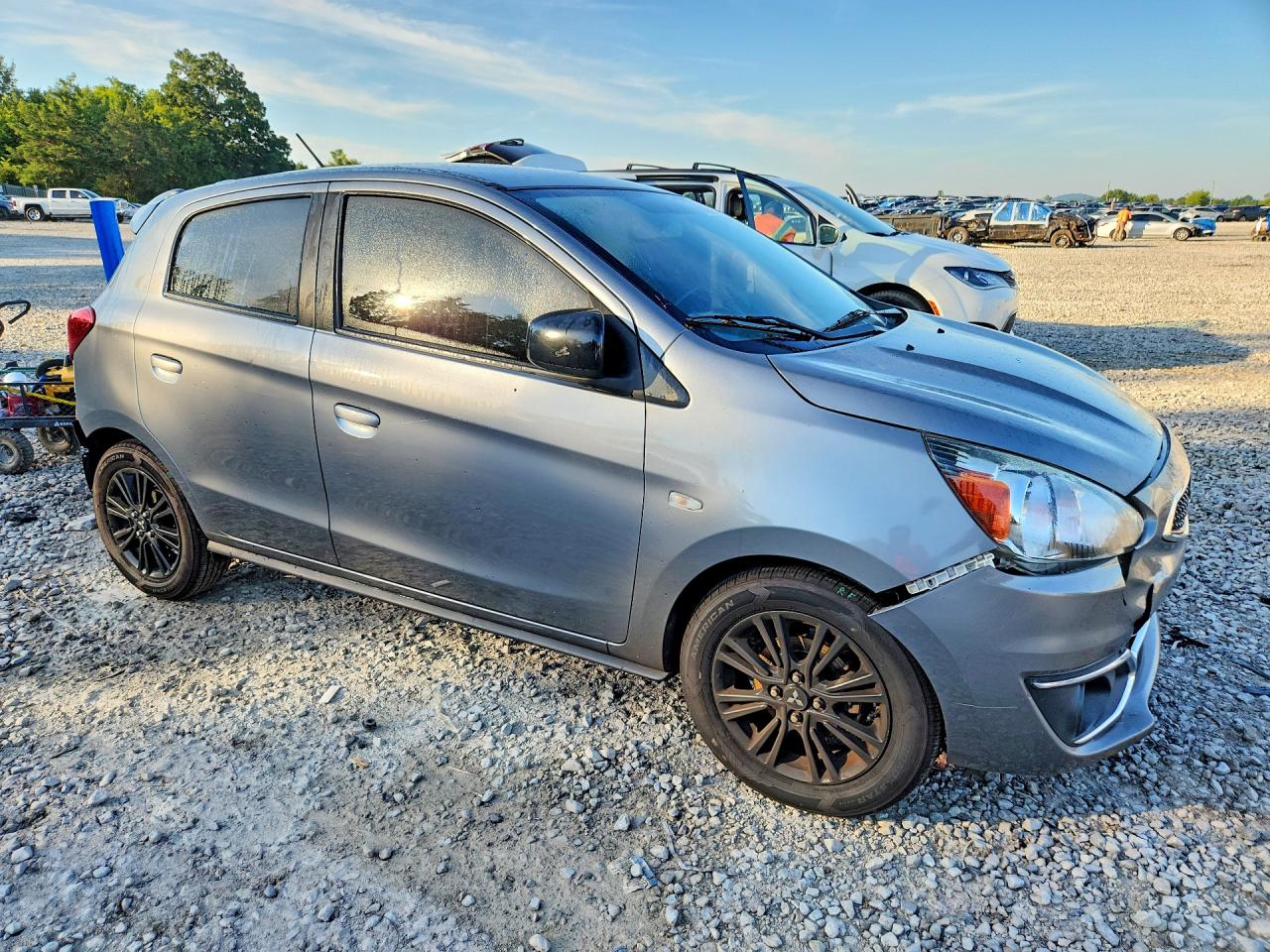 2019 Mitsubishi Mirage Le Gray vin: ML32A5HJ7KH015084