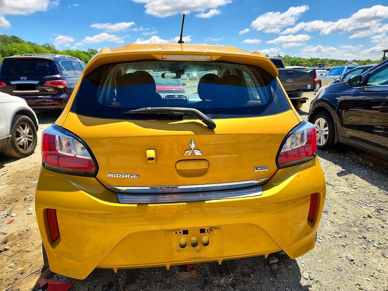 2023 Mitsubishi Mirage Es Gold vin: ML32AUHJ0PH000265