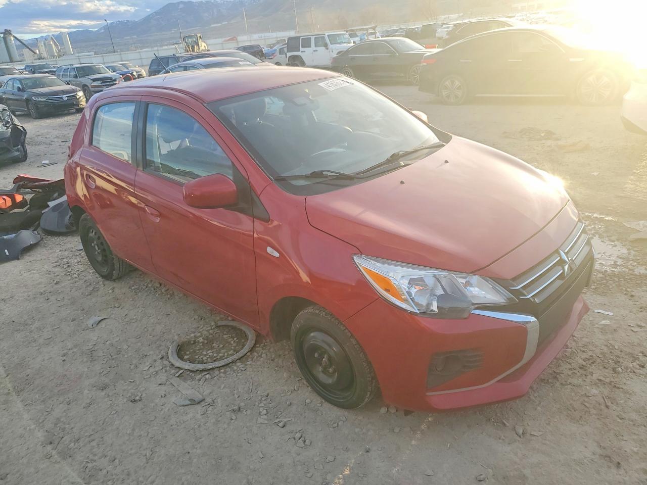 2021 Mitsubishi Mirage Es Red vin: ML32AUHJ1MH010184
