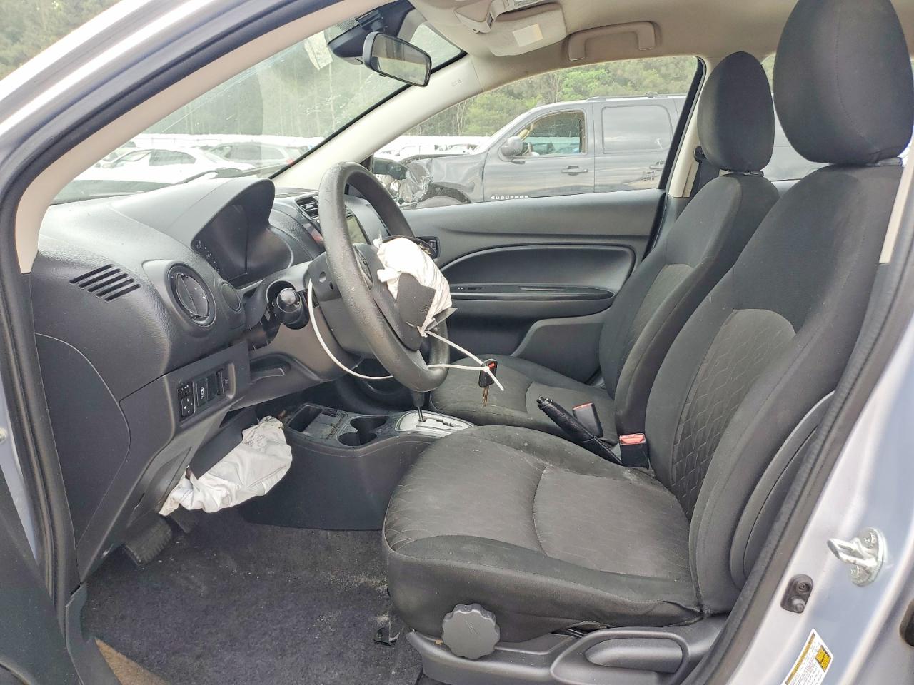 2021 Mitsubishi Mirage Es Silver vin: ML32AUHJ4MH013502
