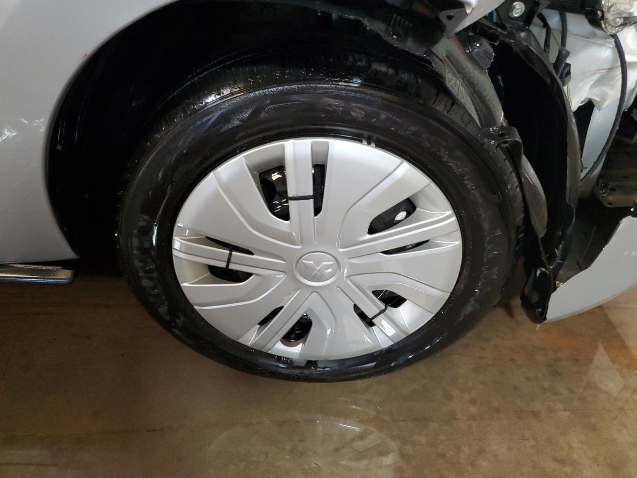 2024 Mitsubishi Mirage Es Серебряный vin: ML32AUHJ4RH030856 Damage: Right Front Wheel Cover, Previous Repair, Substandard Repair