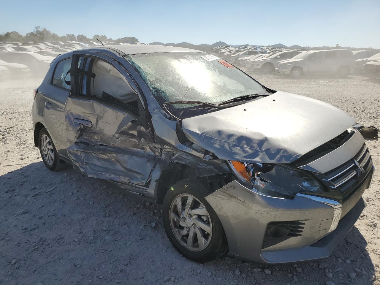 2022 Mitsubishi Mirage Es Silver vin: ML32AUHJ6NH001983