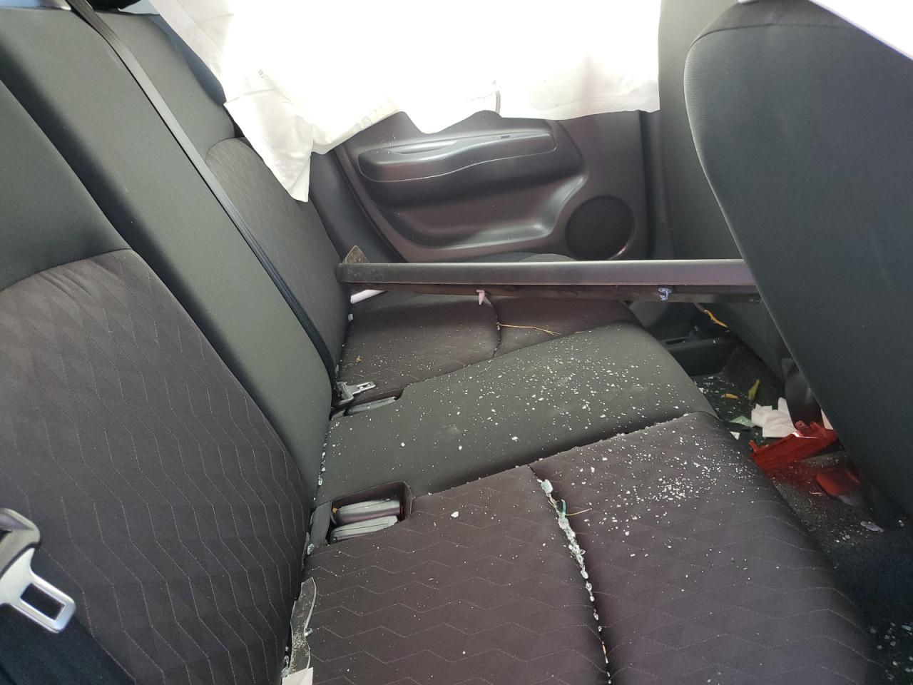 2022 Mitsubishi Mirage Es Silver vin: ML32AUHJ6NH001983