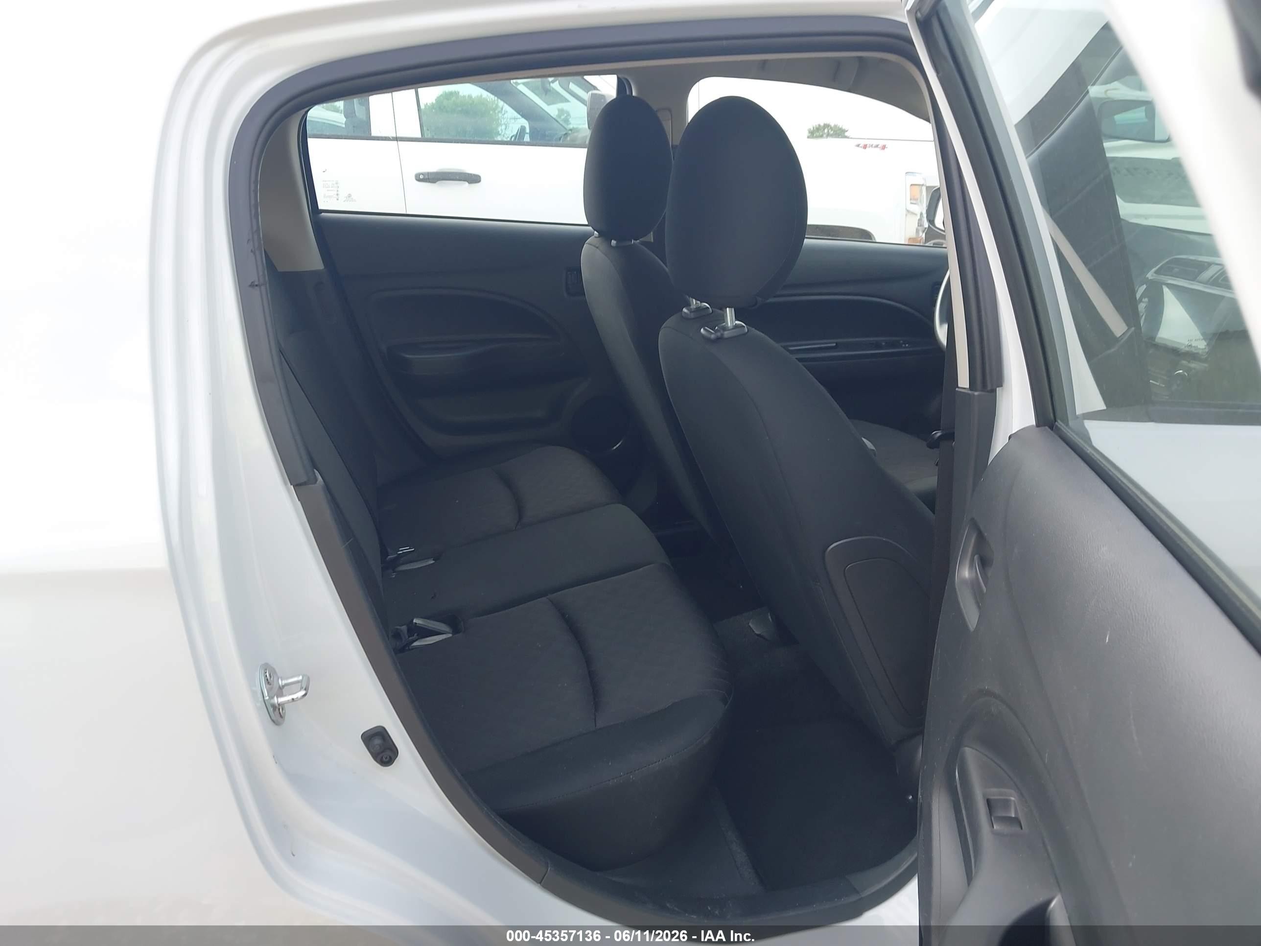 2024 Mitsubishi Mirage Es/le Silver vin: ML32AUHJ6RH007417