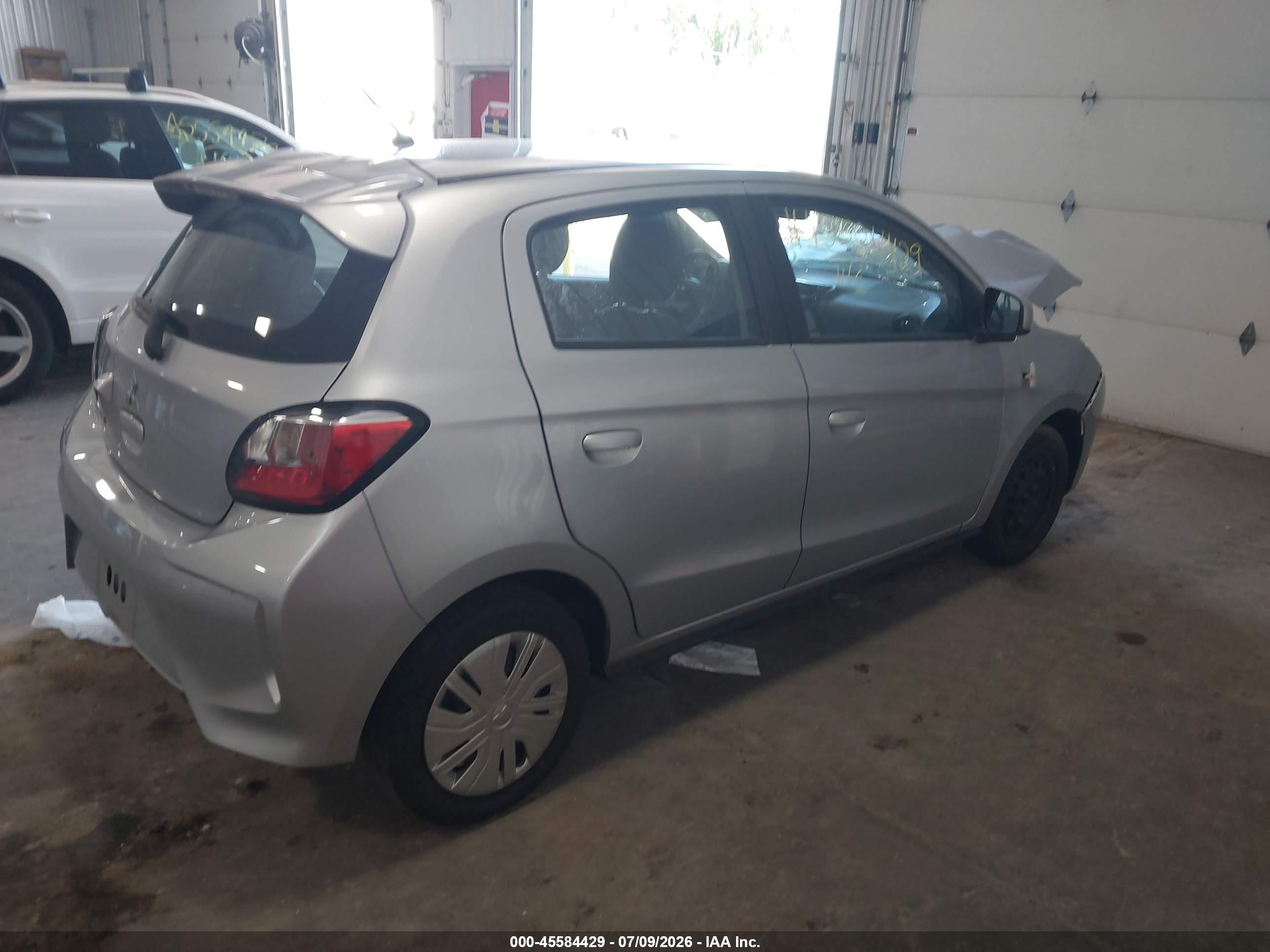 2021 Mitsubishi Mirage Carbonite Edition/es/le Серебряный vin: ML32AUHJ8MH005676