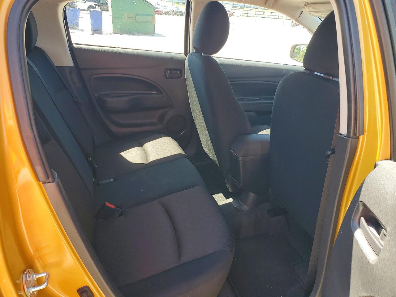 2022 Mitsubishi Mirage Es Yellow vin: ML32AUHJ9NH002769