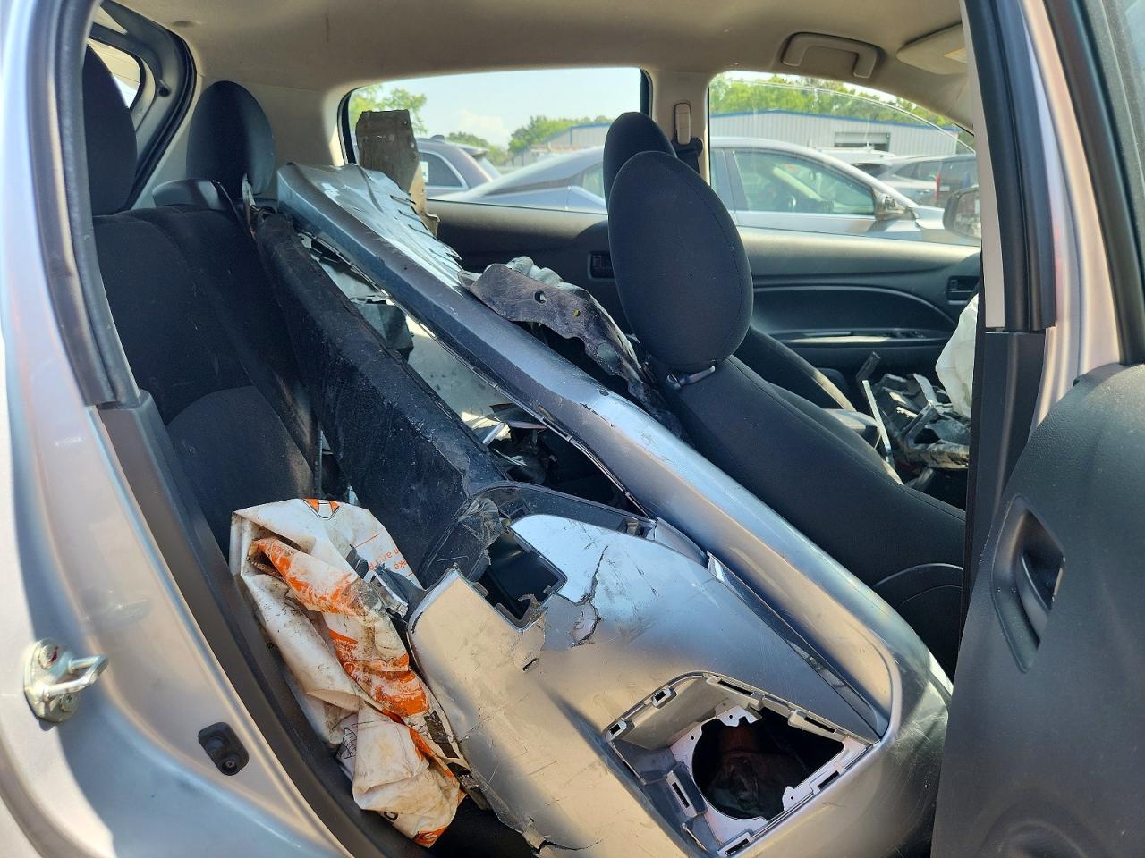 2021 Mitsubishi Mirage Es Серебряный vin: ML32AUHJXMH002889