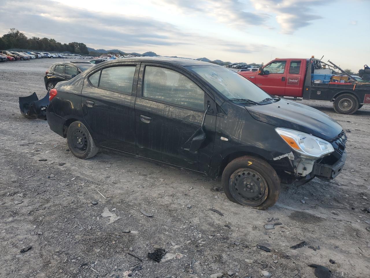 2017 Mitsubishi Mirage G4 Es Черный vin: ML32F3FJ0HHF10764