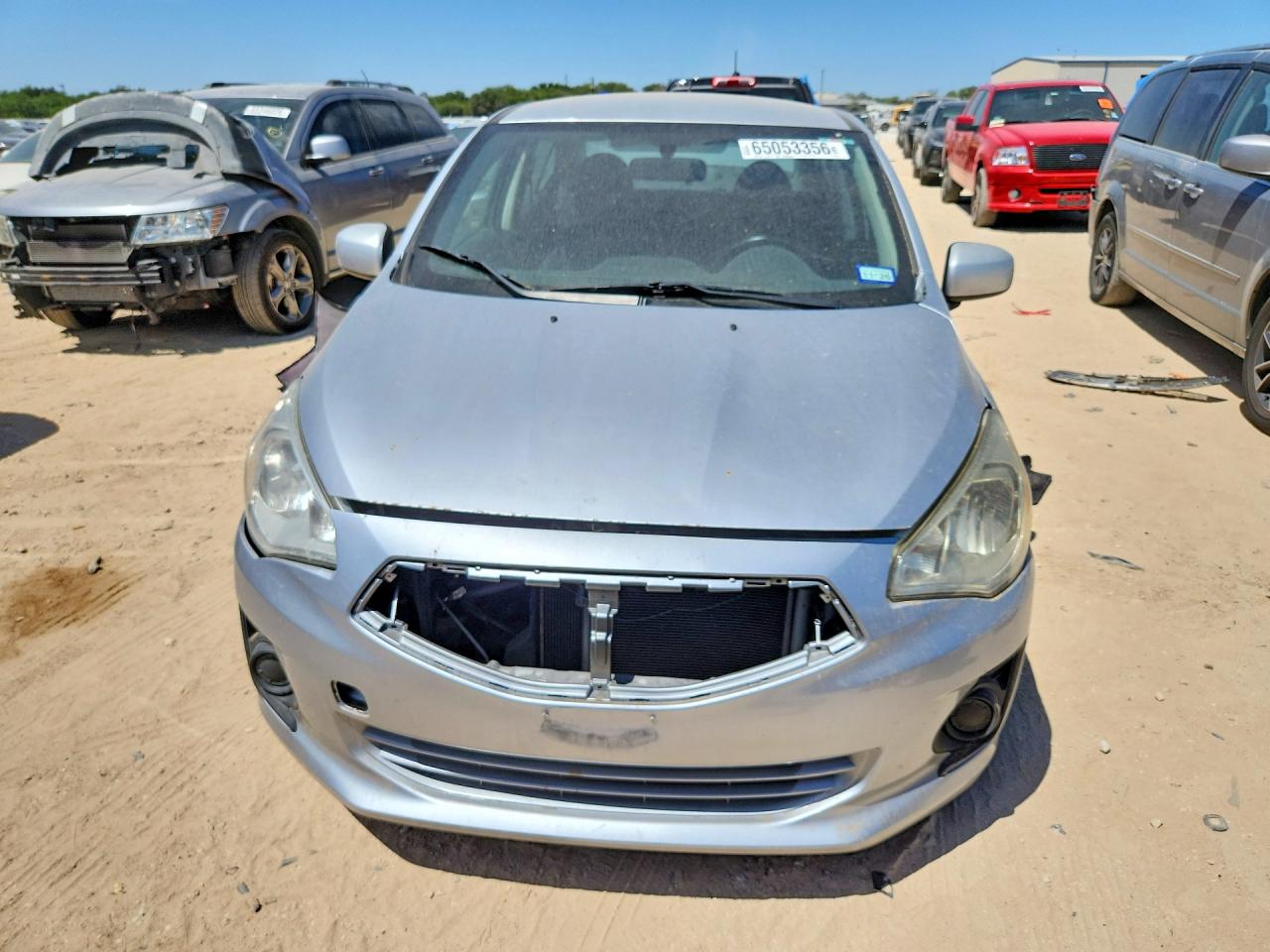 2018 Mitsubishi Mirage G4 Es Silver vin: ML32F3FJ3JHF01806