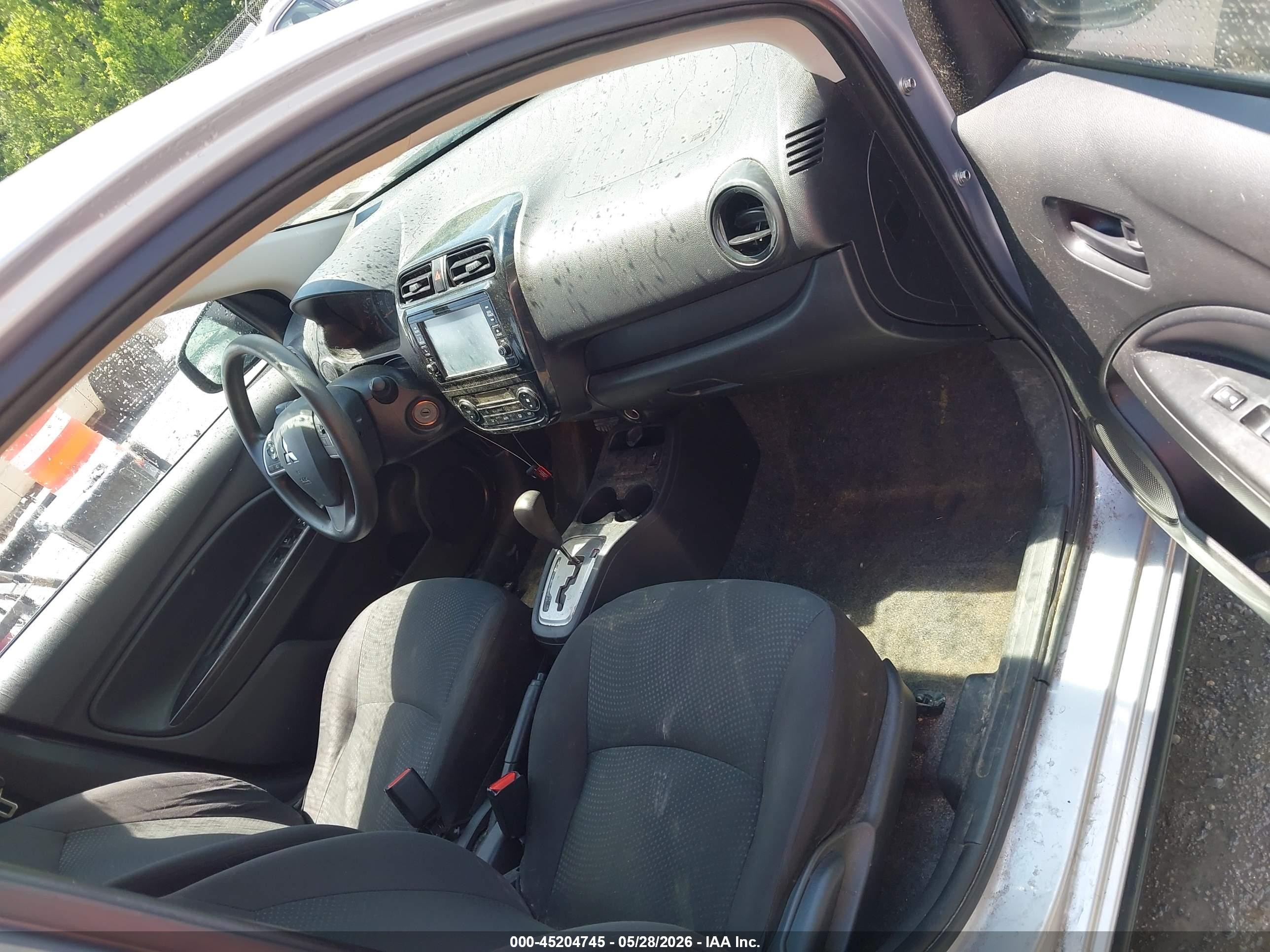 2020 Mitsubishi Mirage G4 Es Silver vin: ML32F3FJ4LHF06337