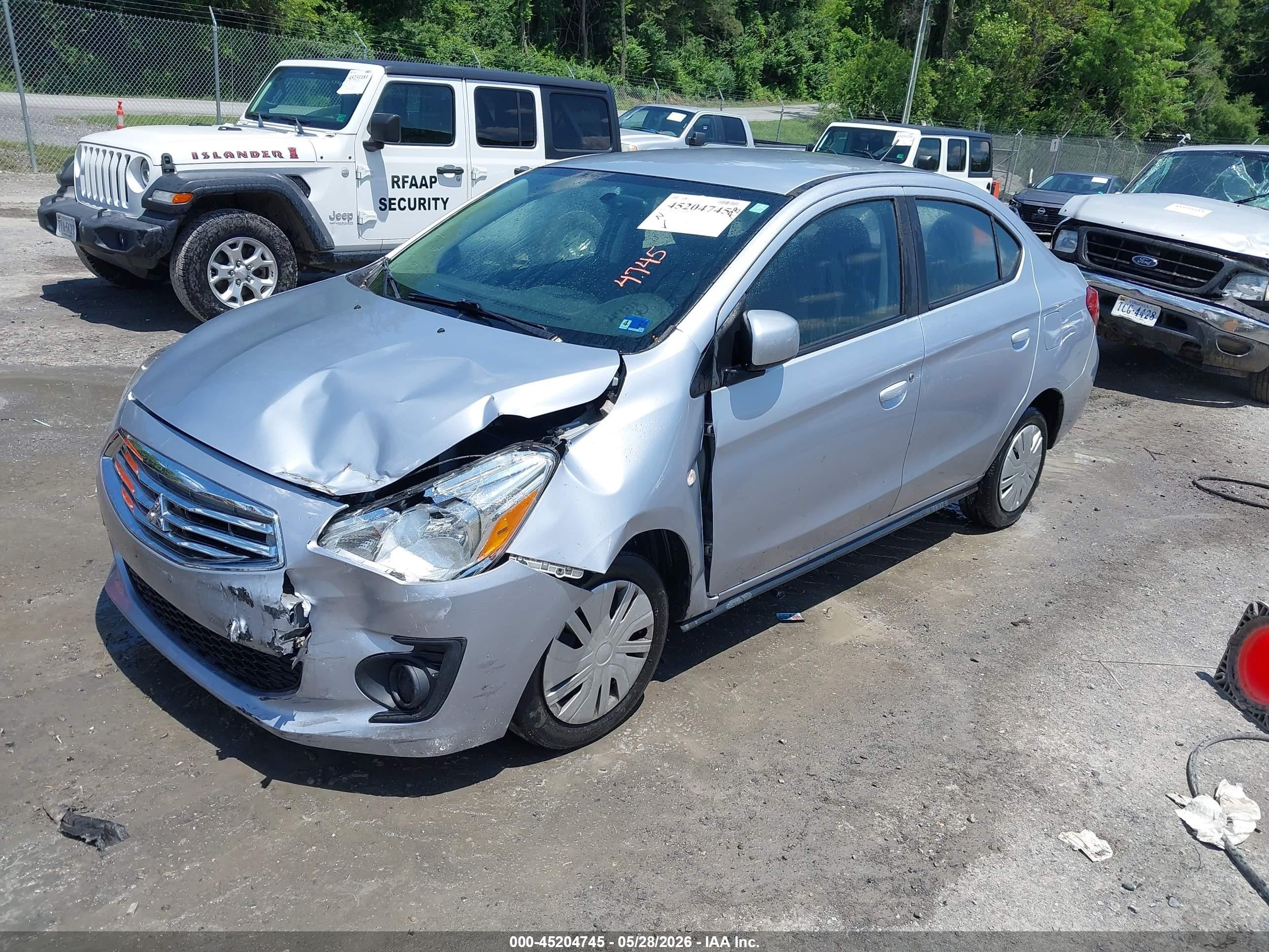 2020 Mitsubishi Mirage G4 Es Silver vin: ML32F3FJ4LHF06337