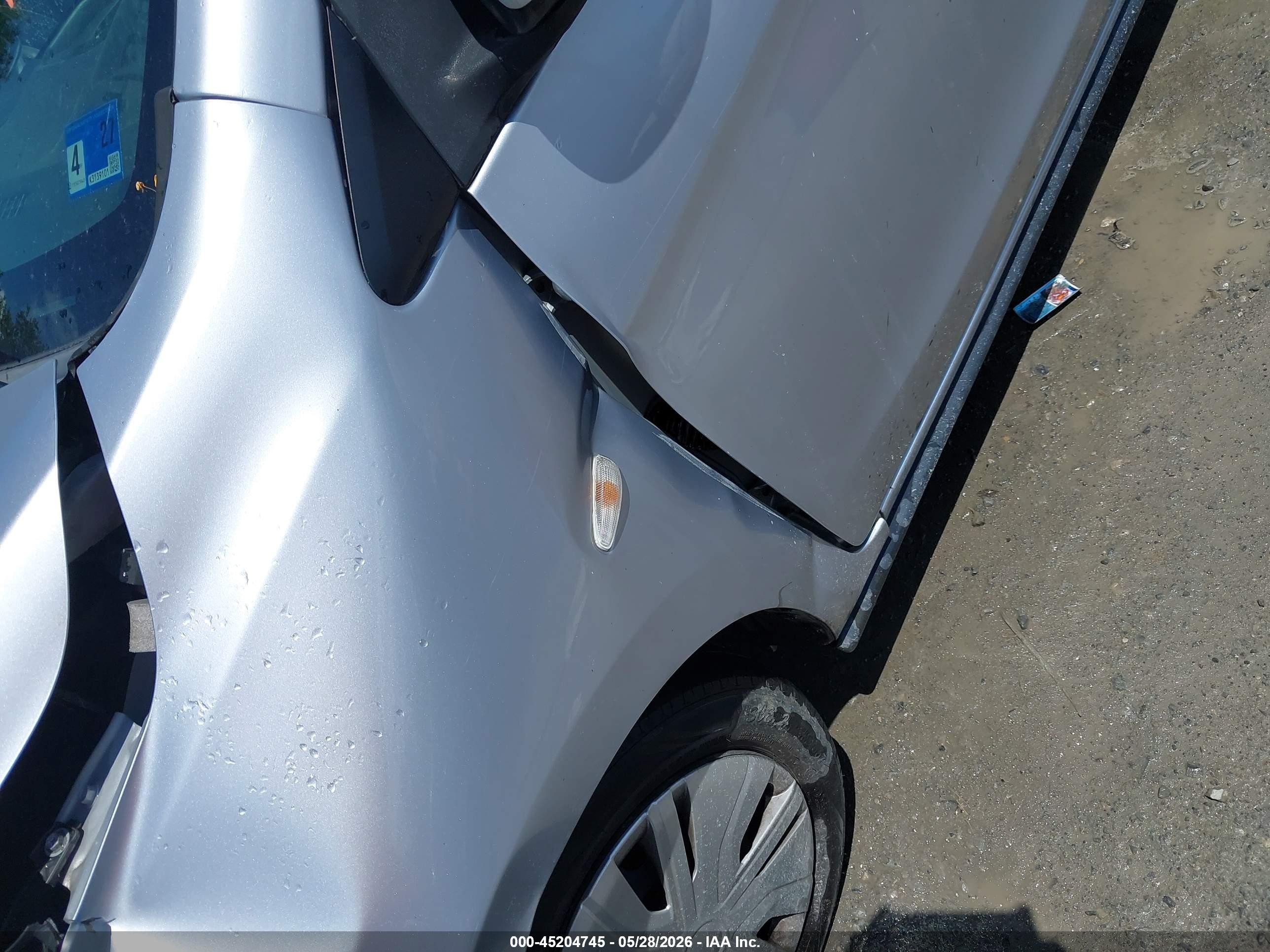 2020 Mitsubishi Mirage G4 Es Silver vin: ML32F3FJ4LHF06337