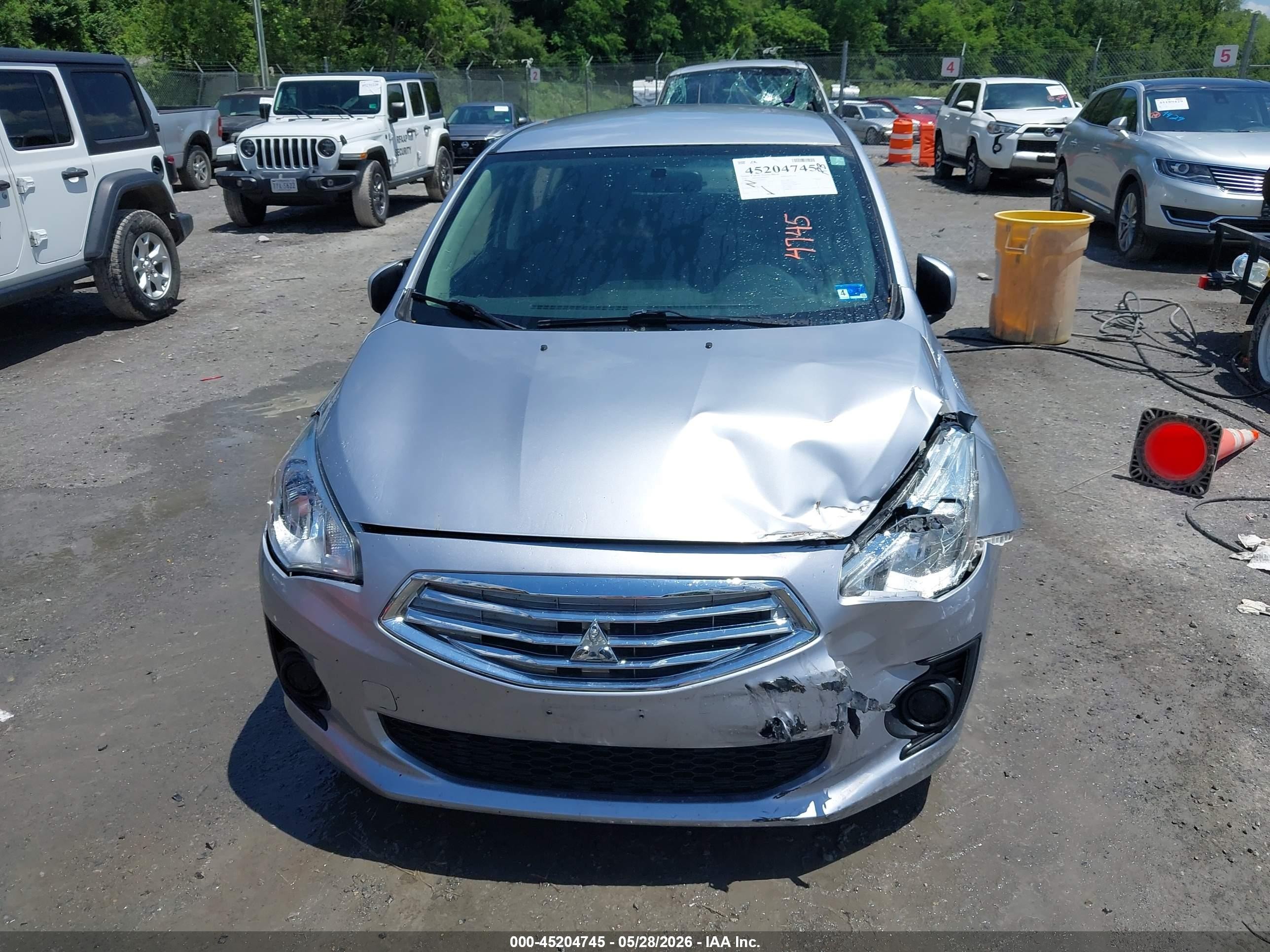 2020 Mitsubishi Mirage G4 Es Silver vin: ML32F3FJ4LHF06337