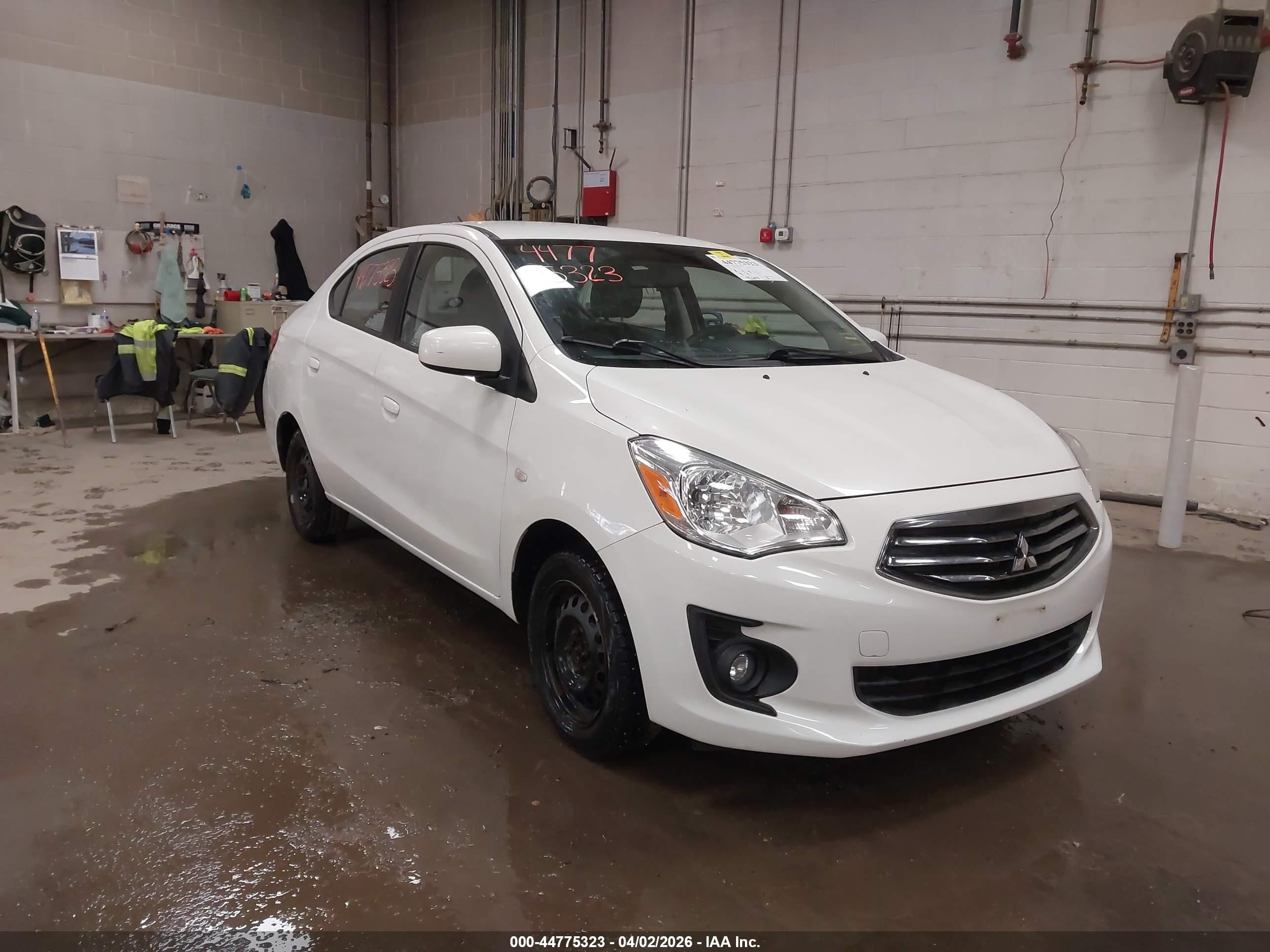 2018 Mitsubishi Mirage G4 Es White vin: ML32F3FJ8JHF14714