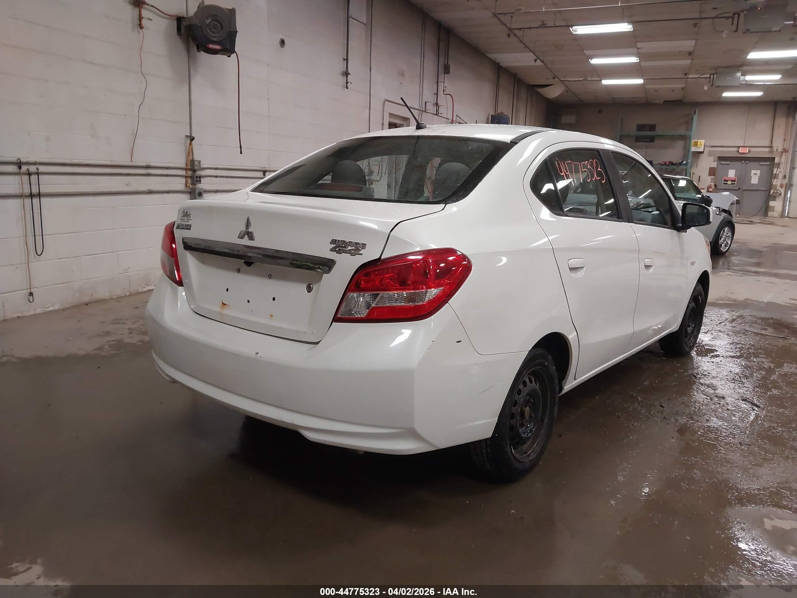 2018 Mitsubishi Mirage G4 Es White vin: ML32F3FJ8JHF14714