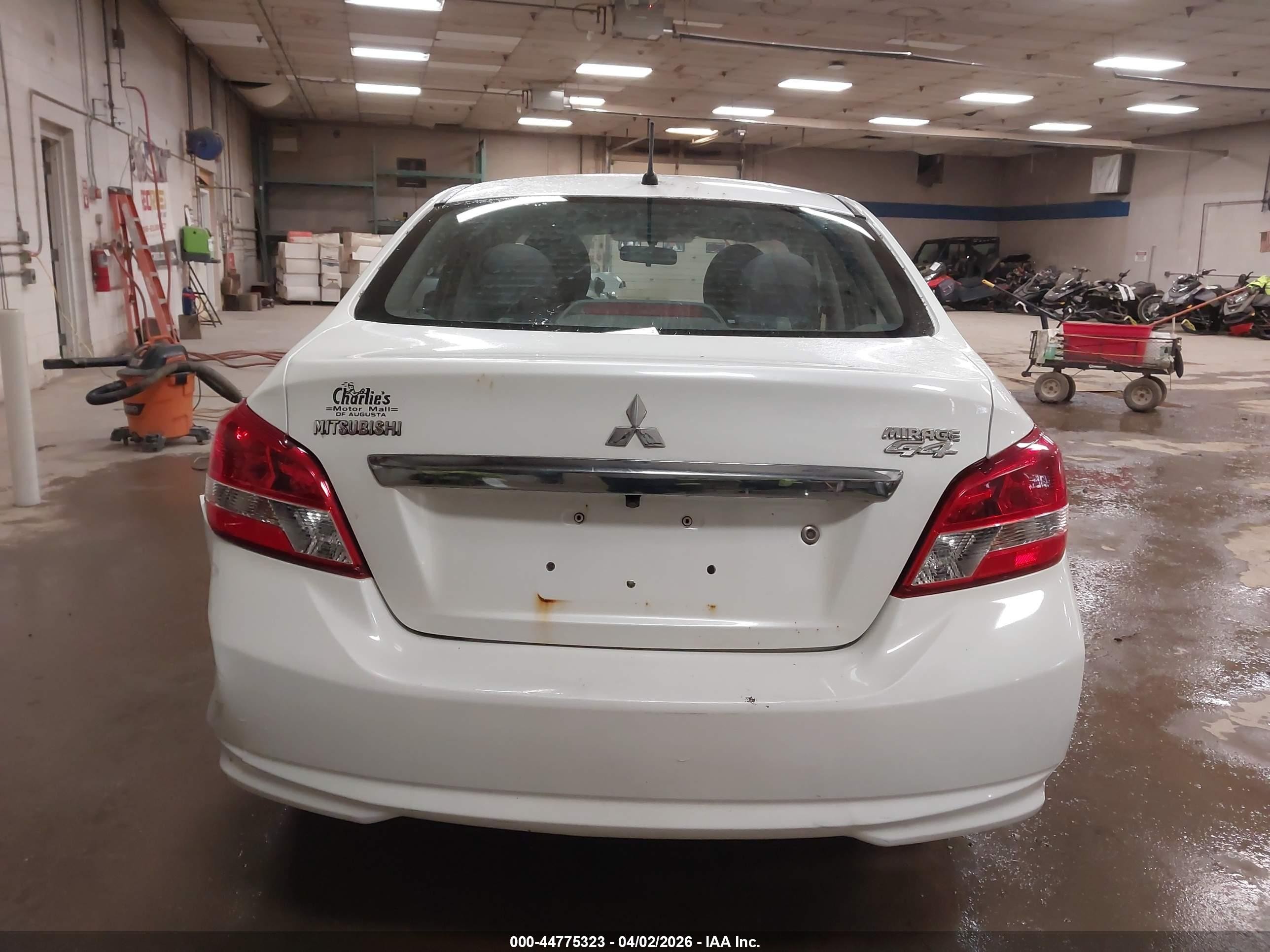 2018 Mitsubishi Mirage G4 Es White vin: ML32F3FJ8JHF14714