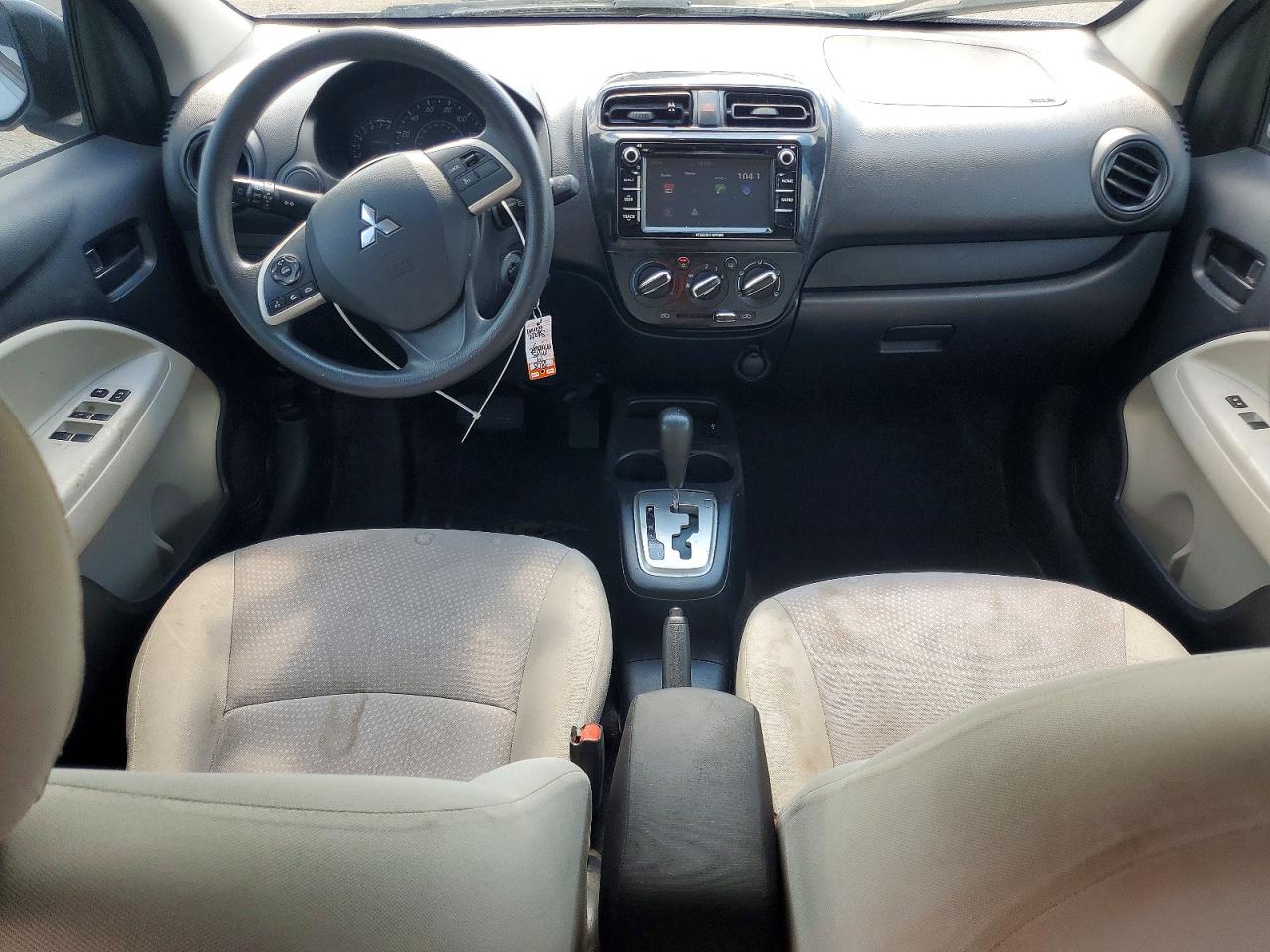 2019 Mitsubishi Mirage G4 Es Серебряный vin: ML32F3FJ8KHF06114