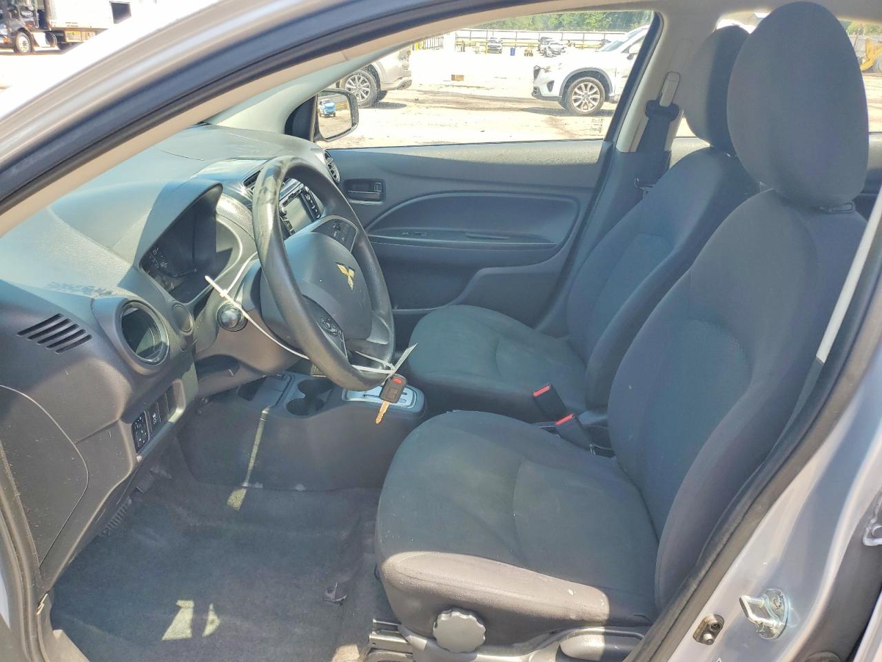 2020 Mitsubishi Mirage G4 Es Silver vin: ML32F3FJ8LHF07975