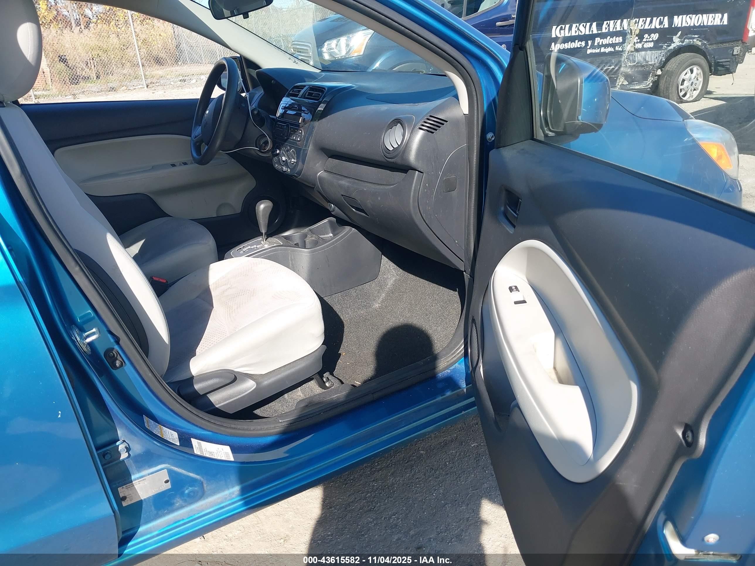 2017 Mitsubishi Mirage G4 Es Blue vin: ML32F3FJ9HH004234