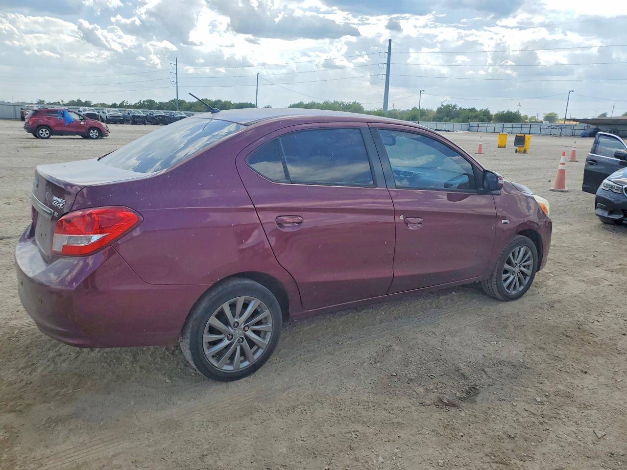 2018 Mitsubishi Mirage G4 Se Purple vin: ML32F4FJ2JHF06162