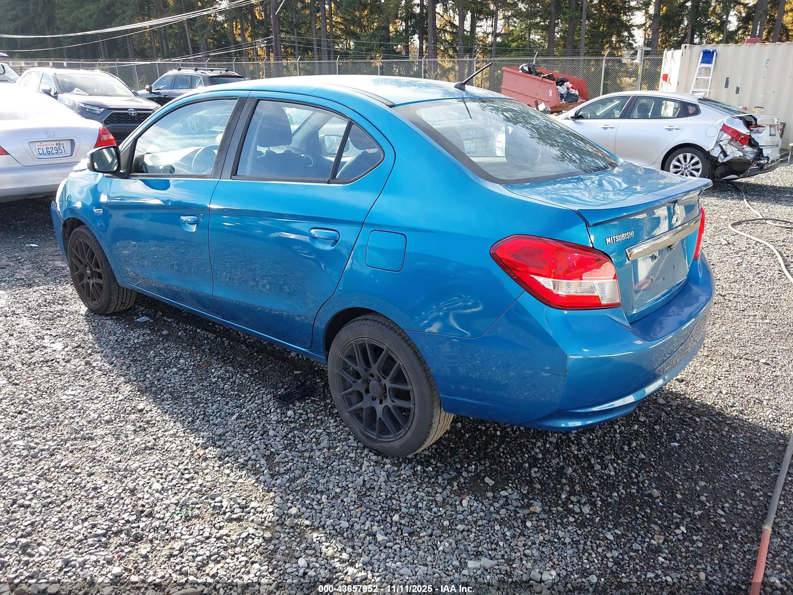 2018 Mitsubishi Mirage G4 Se Blue vin: ML32F4FJ9JHF10810