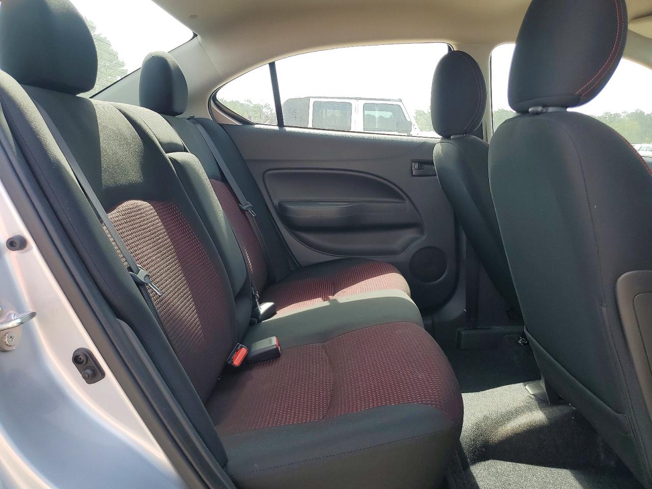 2024 Mitsubishi Mirage G4 Es Silver vin: ML32FUFJ5RHF19211
