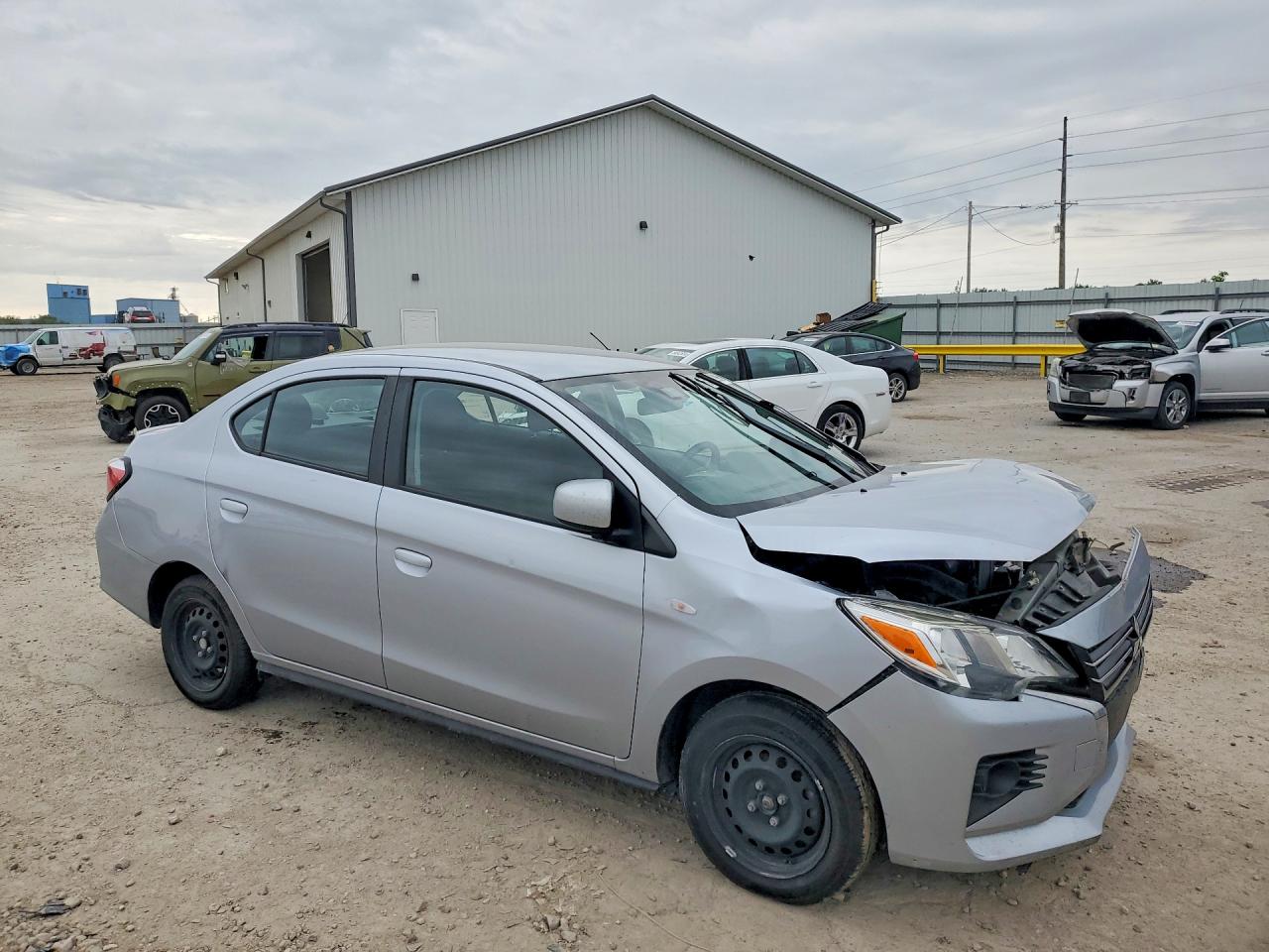 2022 Mitsubishi Mirage G4 Es Silver vin: ML32FUFJ9NHF02857