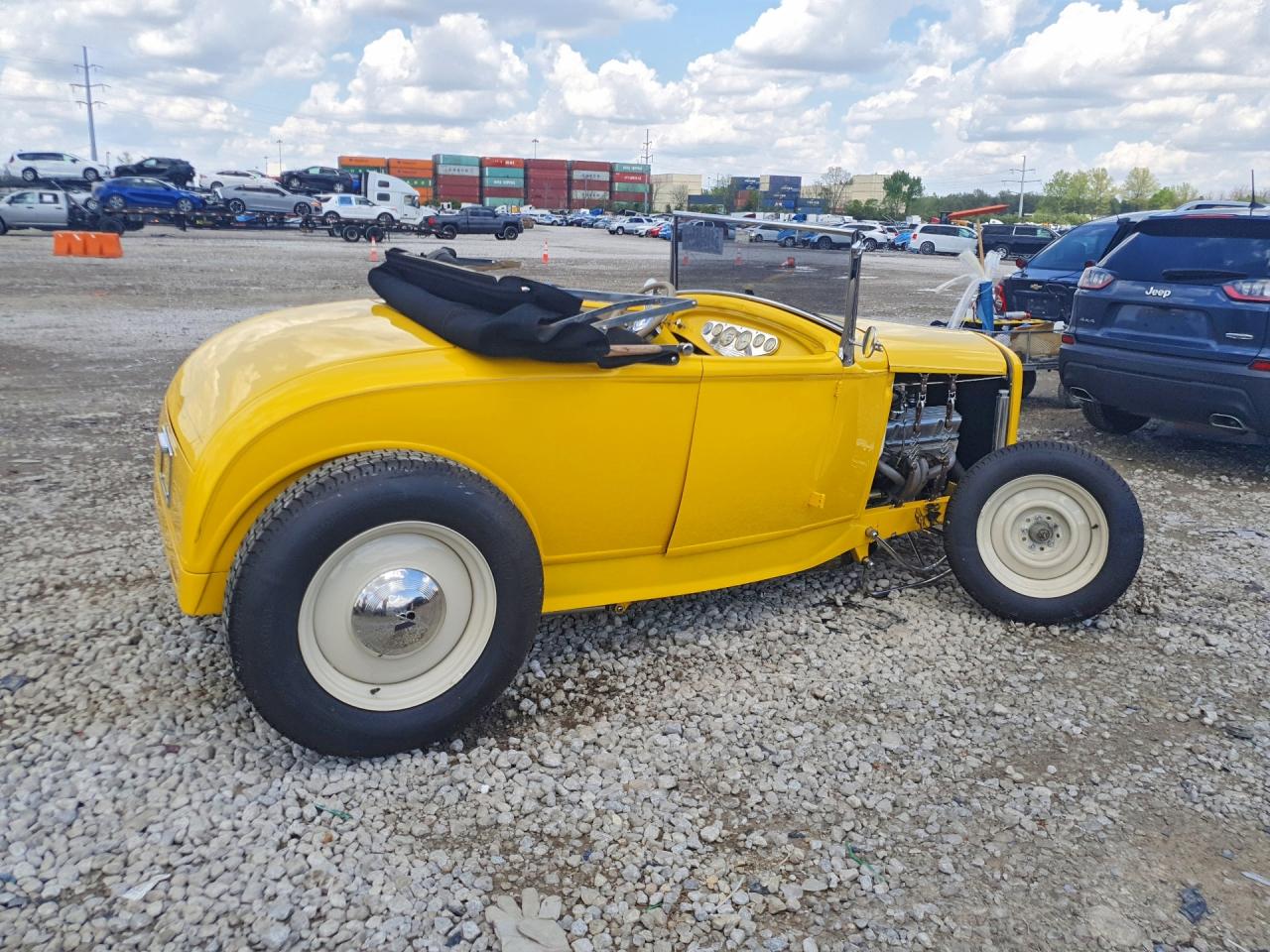 1931 Ford Model A Yellow vin: MVIN177681IND