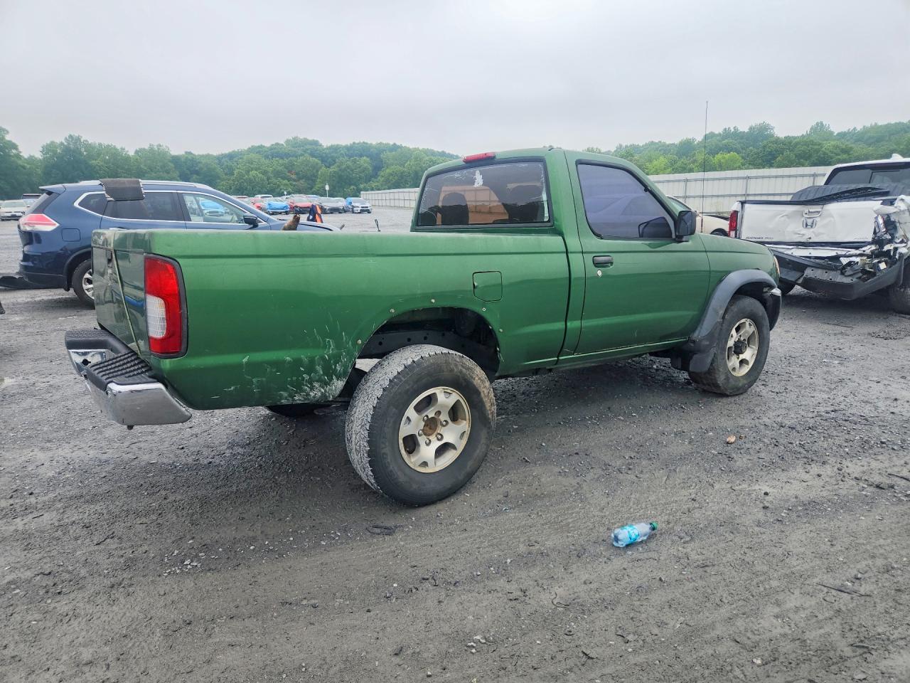 1998 Nissan Frontier Green vin: NCS109383