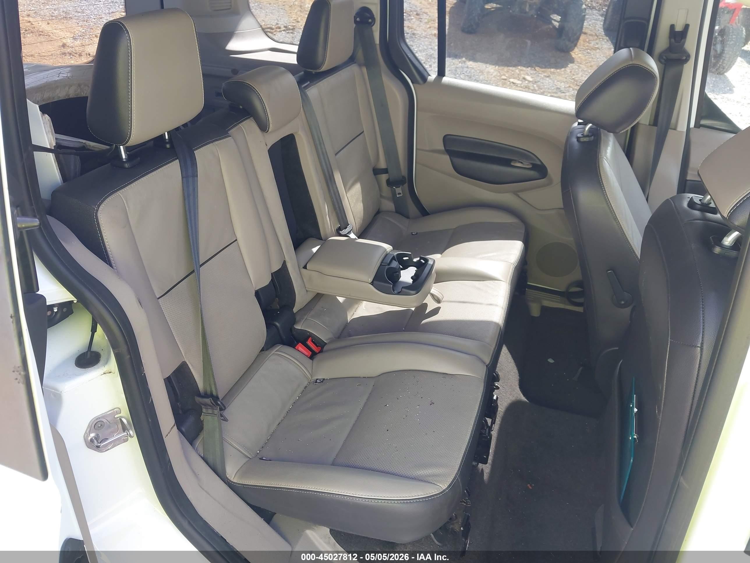 2014 Ford Transit Connect Xlt White vin: NM0AE8F73E1146013