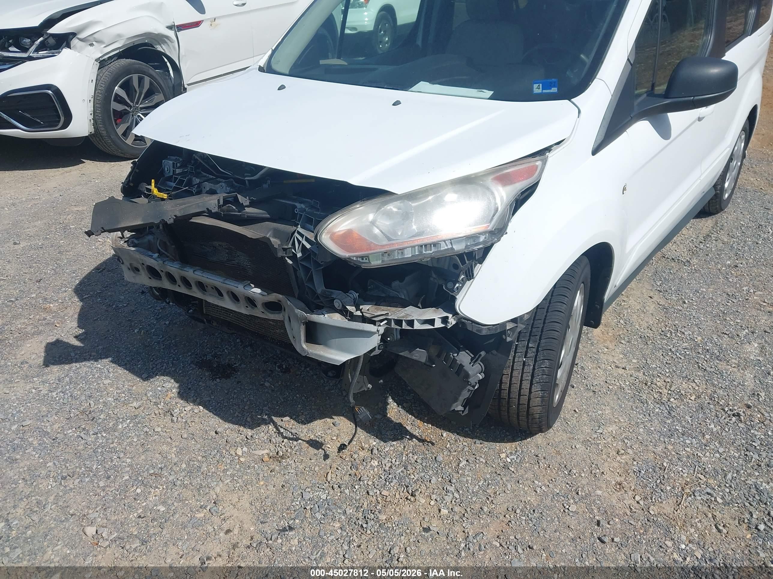 2014 Ford Transit Connect Xlt White vin: NM0AE8F73E1146013