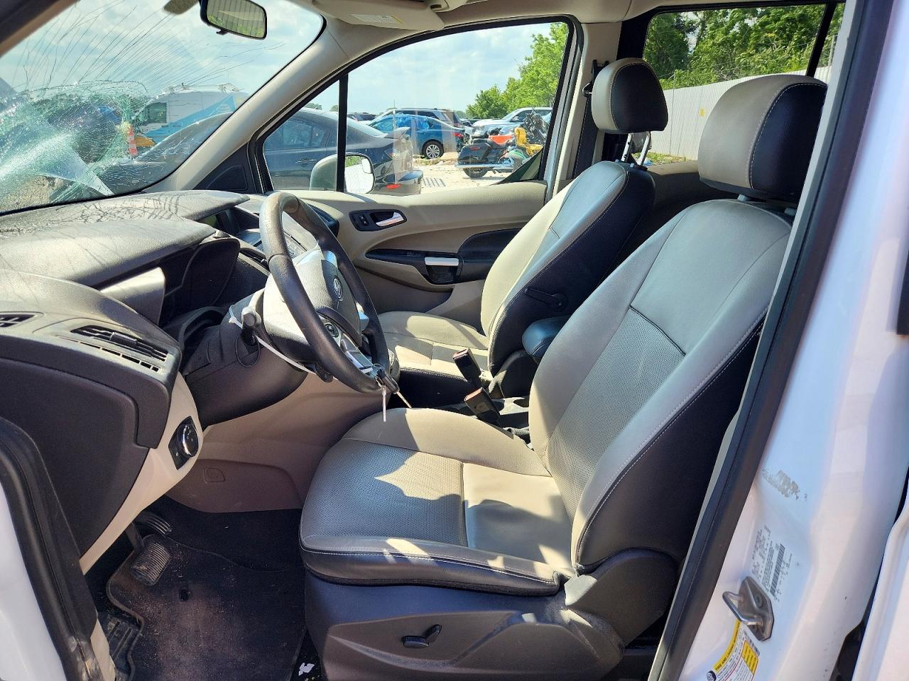 2014 Ford Transit Connect Xlt White vin: NM0AE8F75E1149818