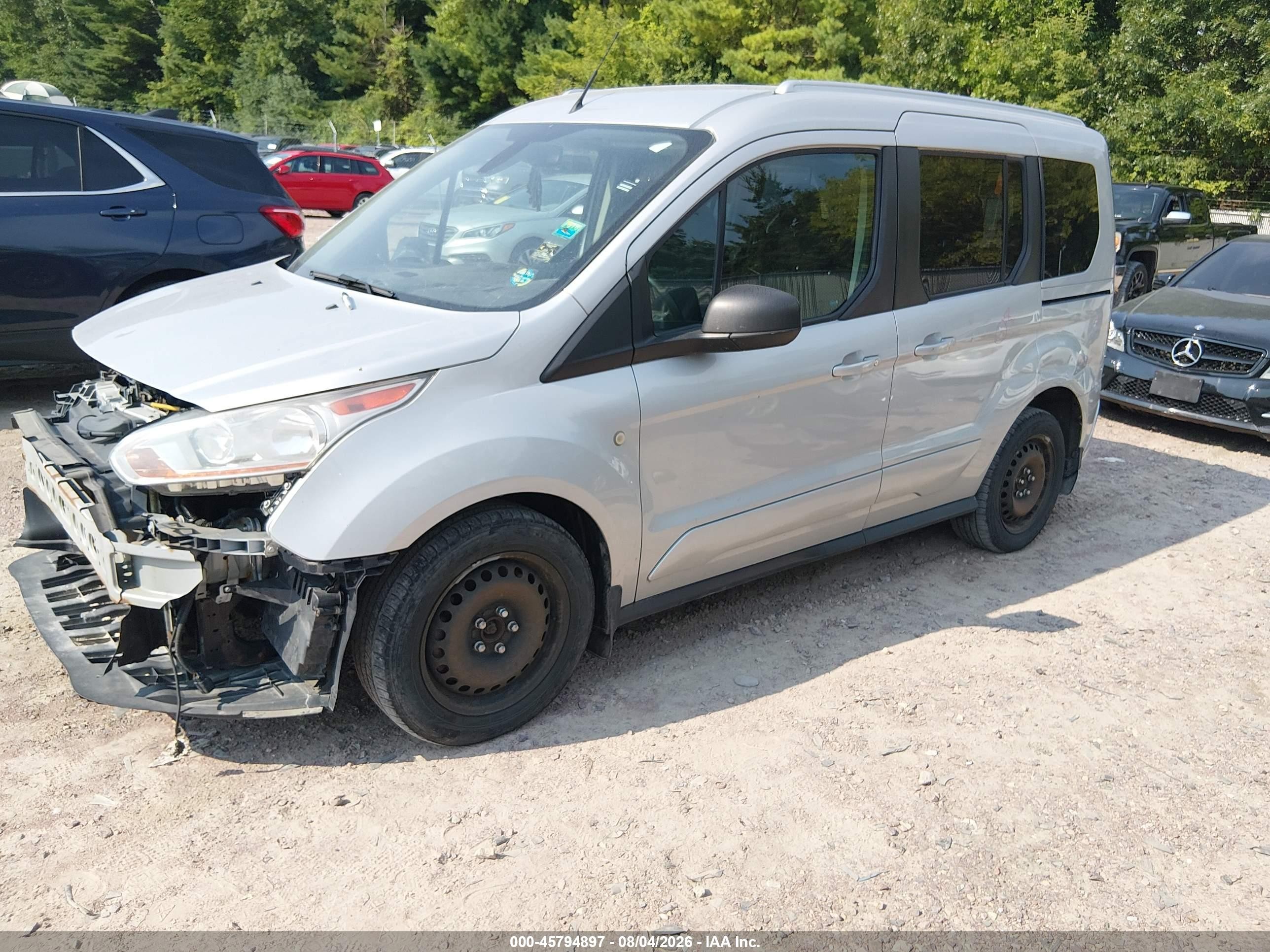 2014 Ford Transit Connect Xlt Серебряный vin: NM0AE8F75E1150371