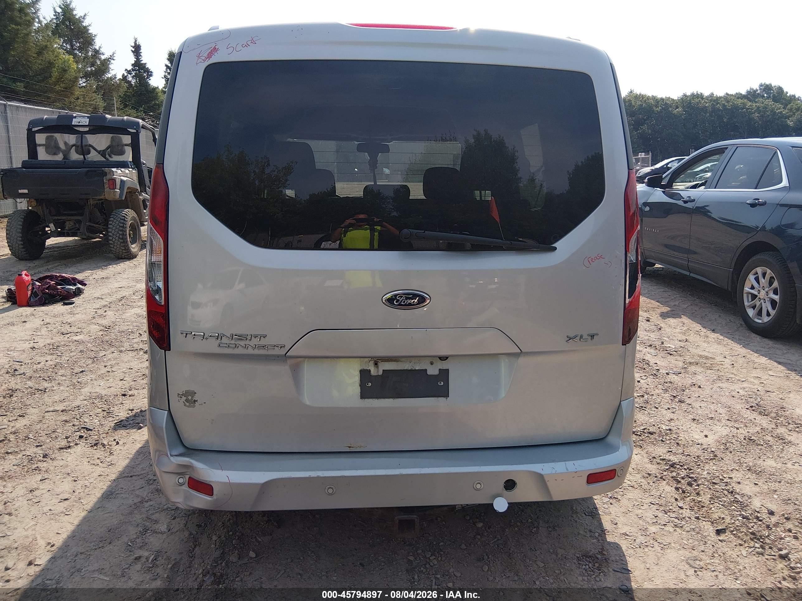 2014 Ford Transit Connect Xlt Серебряный vin: NM0AE8F75E1150371