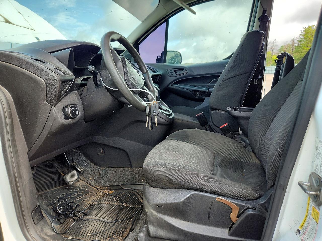 2015 Ford Transit Connect Xl Белый vin: NM0GE9E7XF1175172