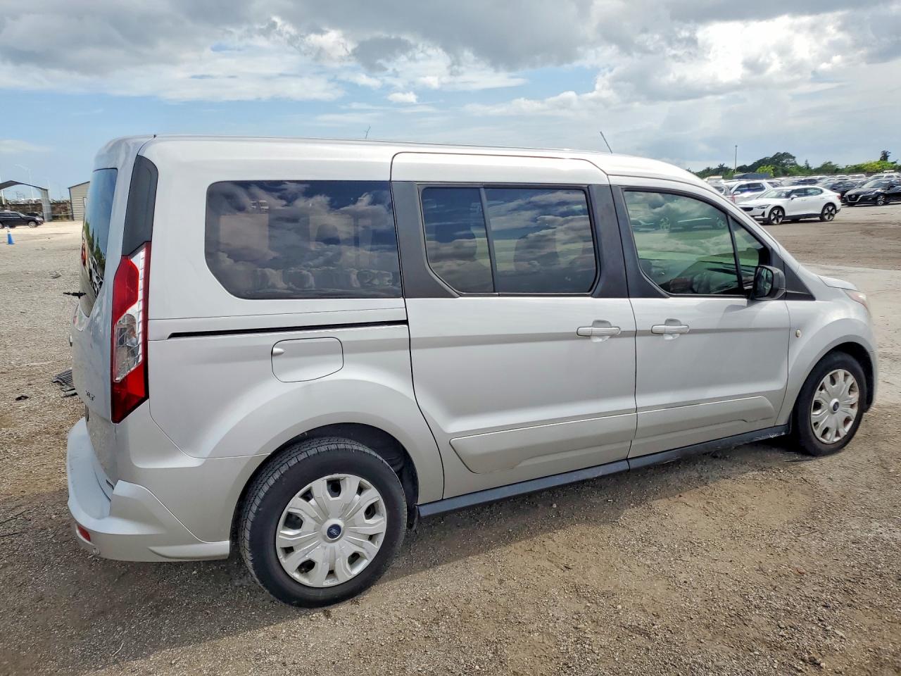 2019 Ford Transit Connect Xlt Silver vin: NM0GE9F27K1392126
