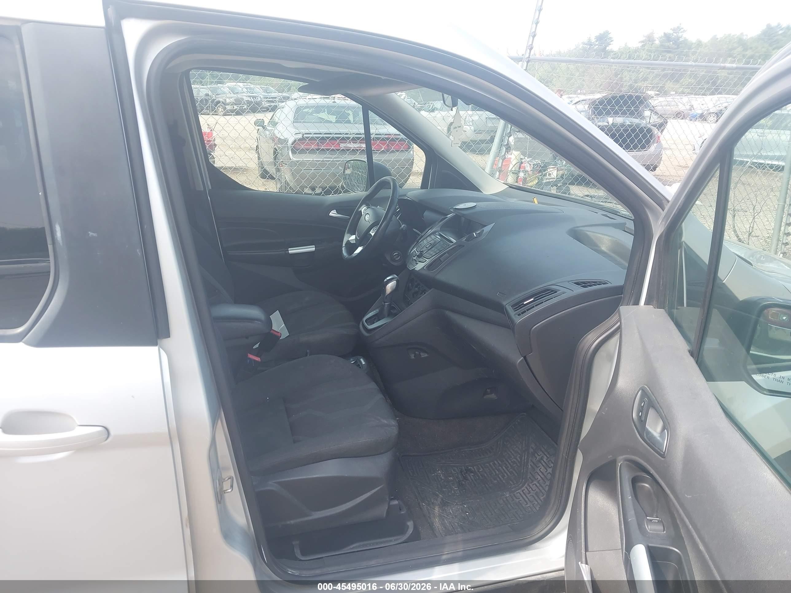 2014 Ford Transit Connect Xlt Серебряный vin: NM0GE9F71E1156720