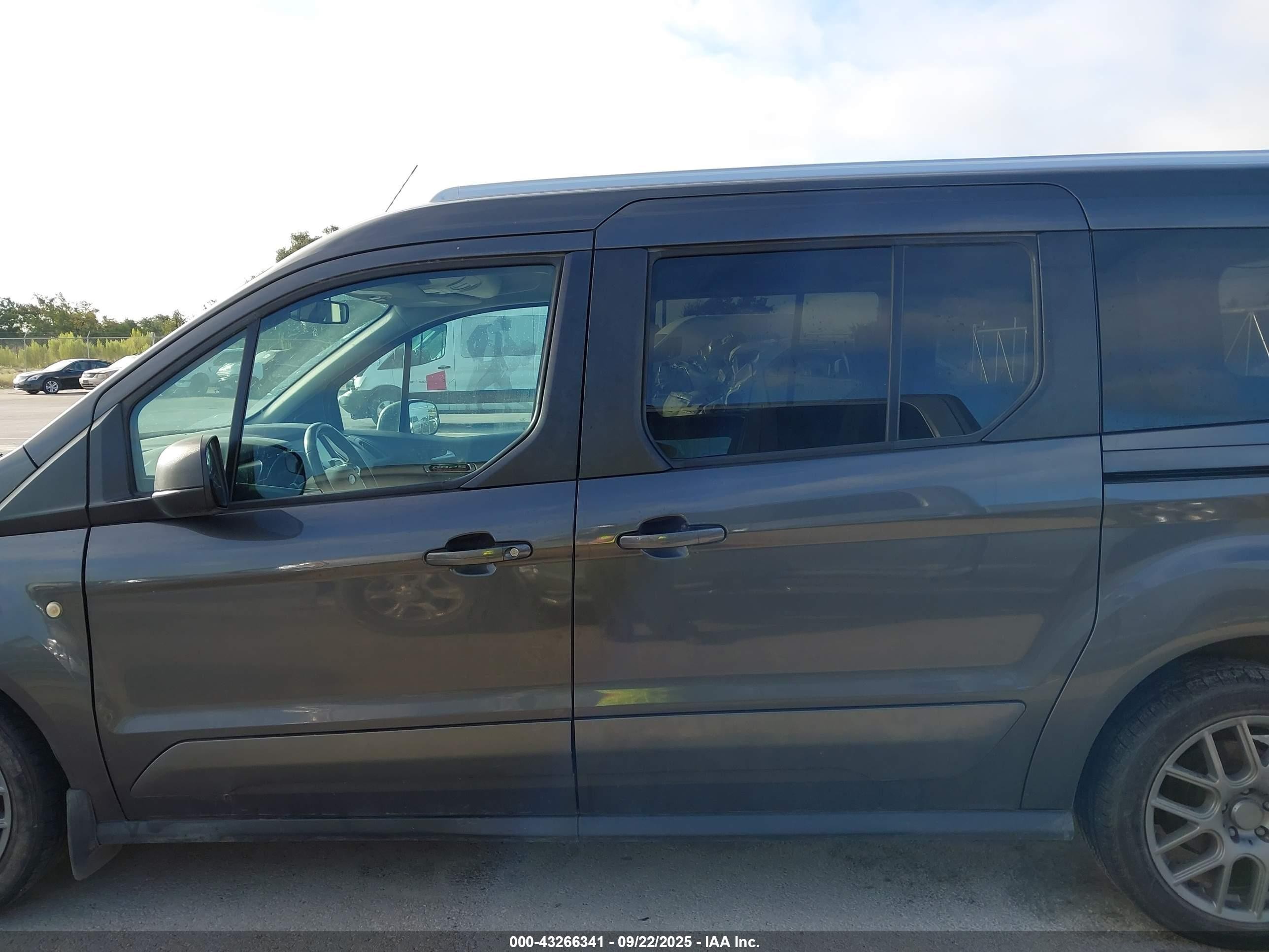 2018 Ford Transit Connect Xlt Gray vin: NM0GE9F73J1364642