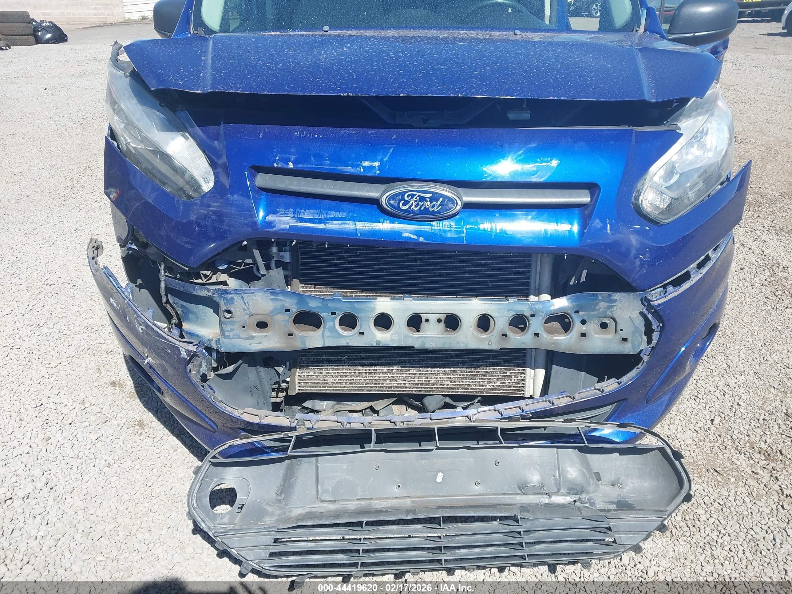 2015 Ford Transit Connect Xlt Blue vin: NM0GE9F76F1197846